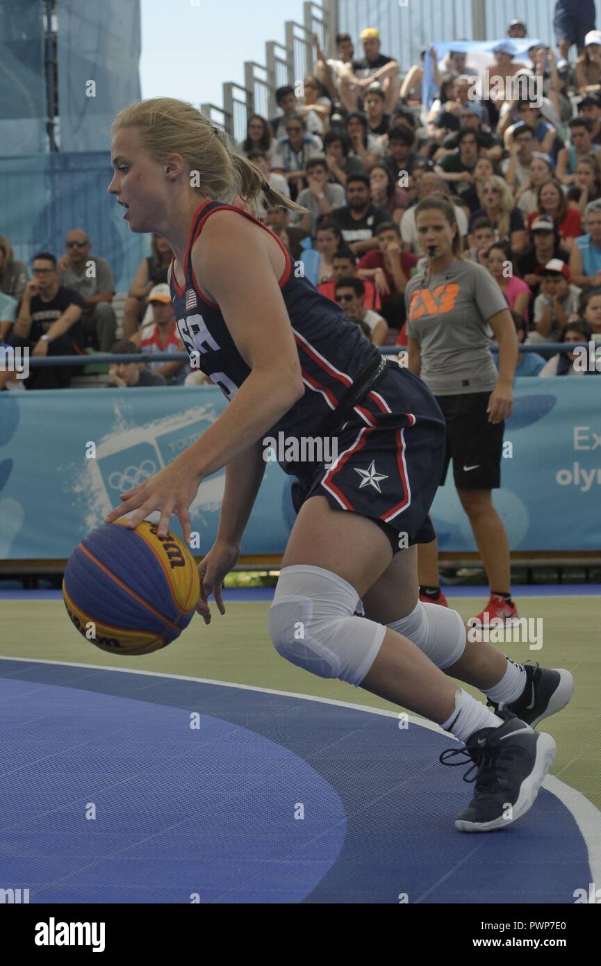 Buenos Aires, Buenos Aires, Argentina. 17th Oct, 2018. HAILEY VAN LITH of the USA attacks during the match in which the USA won gold by 18 to 4 in the Buenos Aires 2018 Youth Olympics. Credit: Patricio Murphy/ZUMA Wire/Alamy Live News Stock Photo