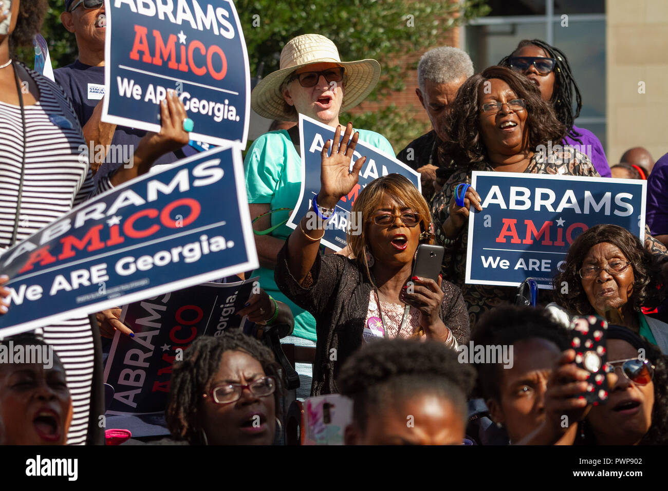 Thompson, Georgia, USA. 17th Oct 2018. Stacey Abrams bus traveled to Augusta, Georgia on October 17th, where she stopped for a rally. She is traveling the state encouraging folks to vote early. Credit: Cindy Brown/Alamy Live News Stock Photo