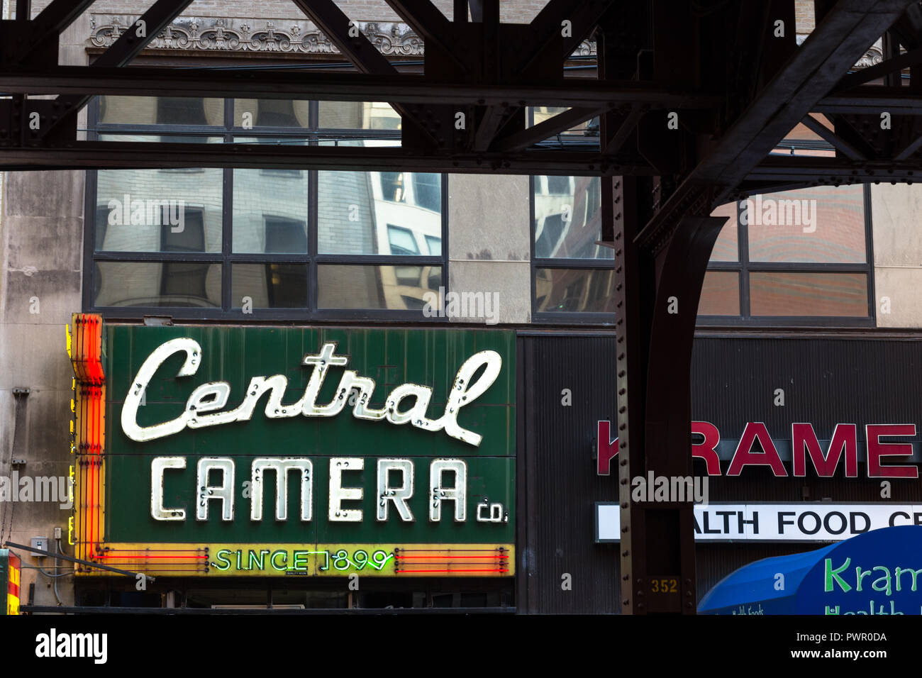Central Camera storefront on Wabash AVe - Chicago, IL Stock Photo