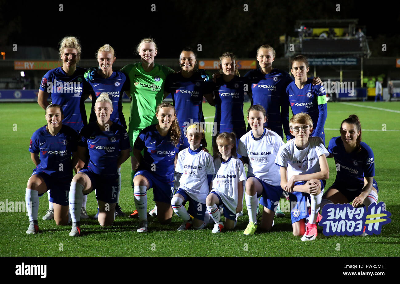 Chelsea Women team group (From left to right) Top Row: Millie Bright, Sophie Ingle, Hedvig Lindahl, Ali Riley, Hannah Blundell, Magdalena Eriksson and Karen Carney. Bottom Row: Francesca Kirby, Bethany England, Erin Cuthbert and Ramona Bachmann during the Women's Champions League first leg match at Kingsmeadow, London. PRESS ASSOCIATION Photo. Picture date: Wednesday October 17, 2018. See PA story SOCCER Chelsea Women. Photo credit should read: Steven Paston/PA Wire. . Stock Photo