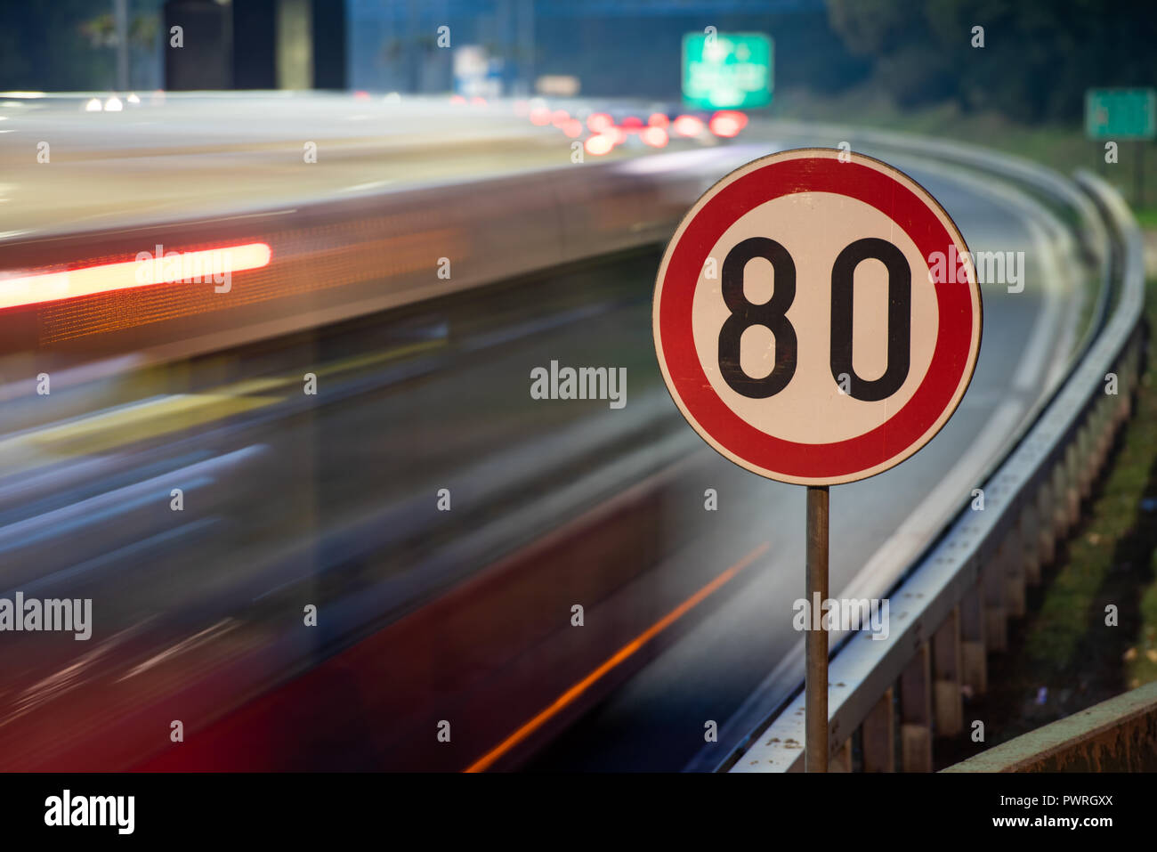 Long exposure with traffic hi-res stock photography and images - Alamy
