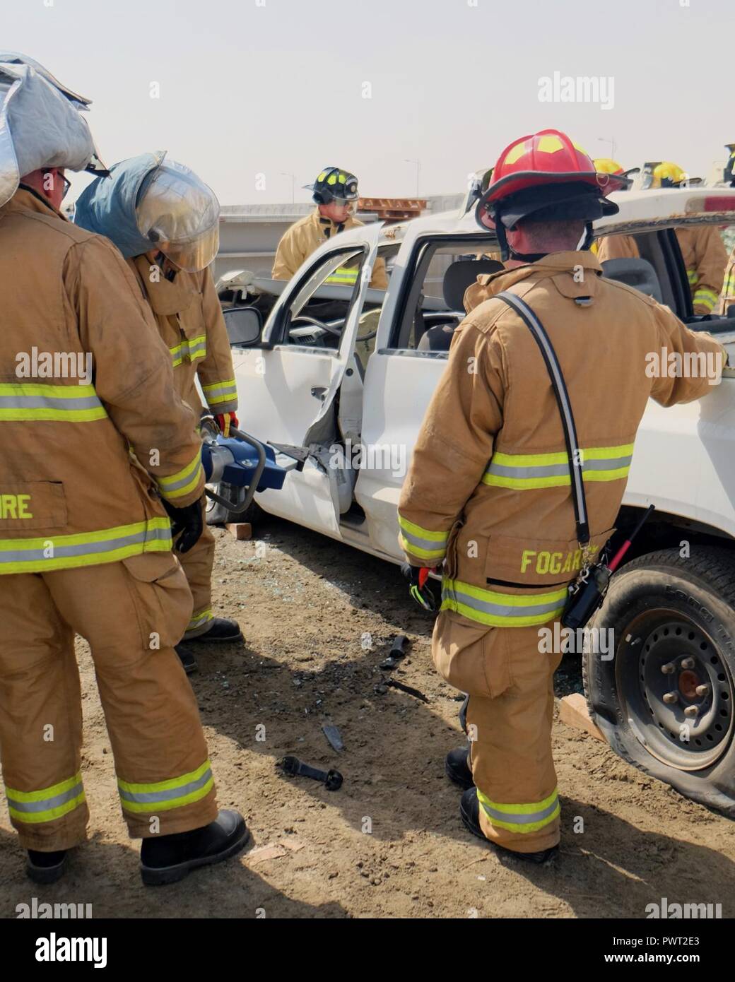 Airmen With The 380th Expeditionary Civil Engineer Squadron Fire Department Perform Vehicle Extrication Training June 23 2017 At An Undisclosed Location In Southwest Asia Electronic Cutters And Spreaders Enable More Maneuverability For