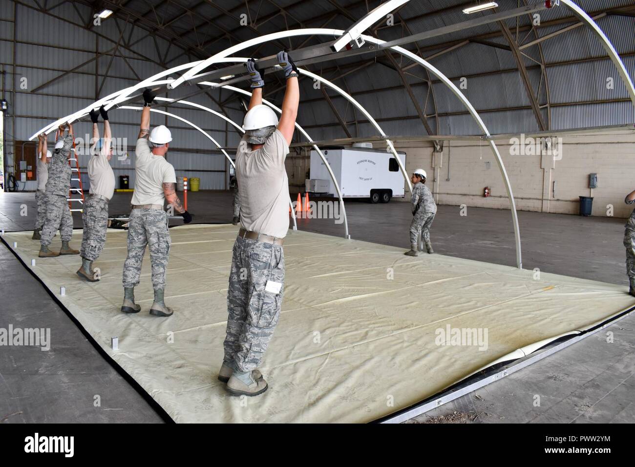 134th Services Flight Airmen, construct a temper tent during an annual training exercise in Savannah, GA. Stock Photo