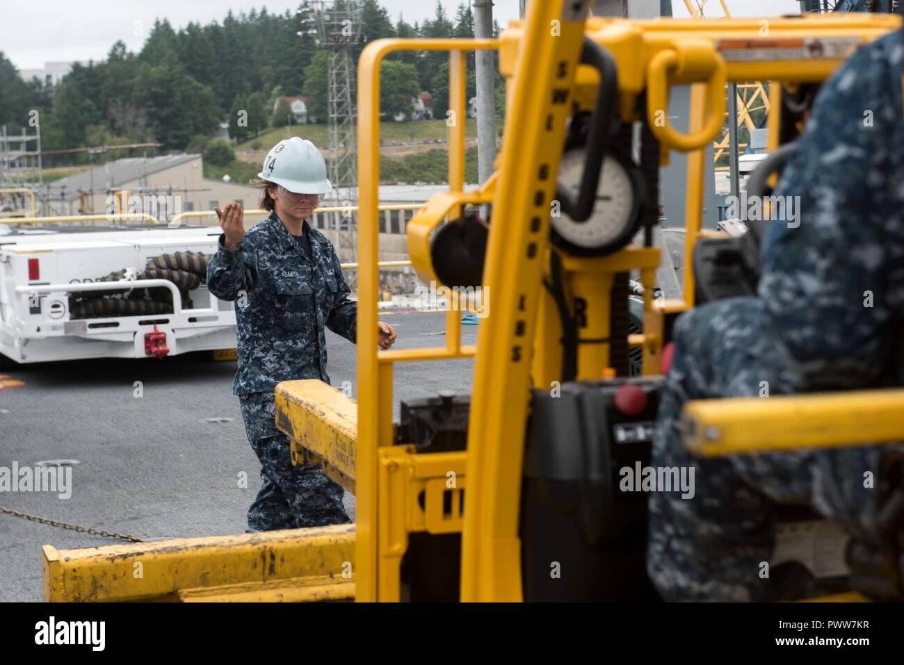 Carly smith hires stock photography and images Alamy