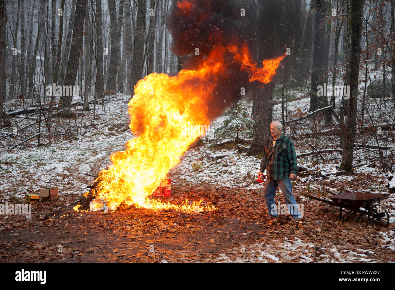 Burning Burns High Resolution Stock Photography and Images Alamy