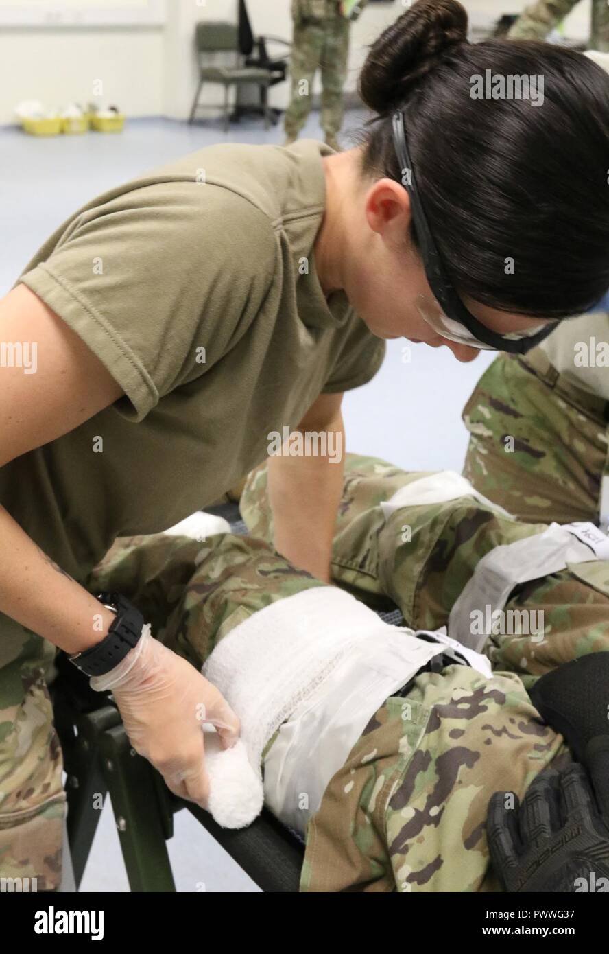 Soldier With Bandage High Resolution Stock Photography and Images Alamy