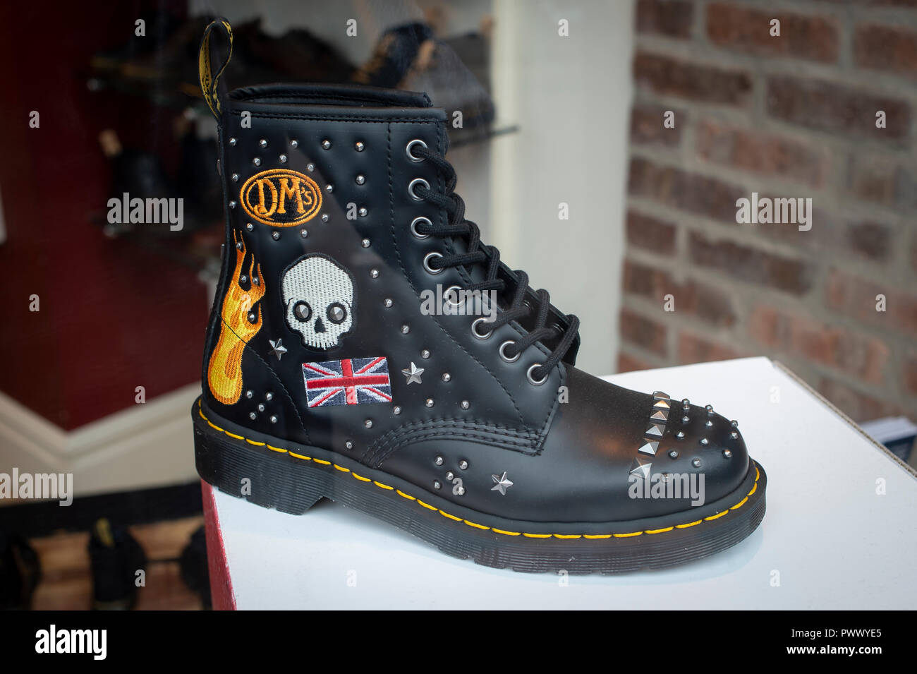 Doc martens army hi-res stock photography and images - Alamy