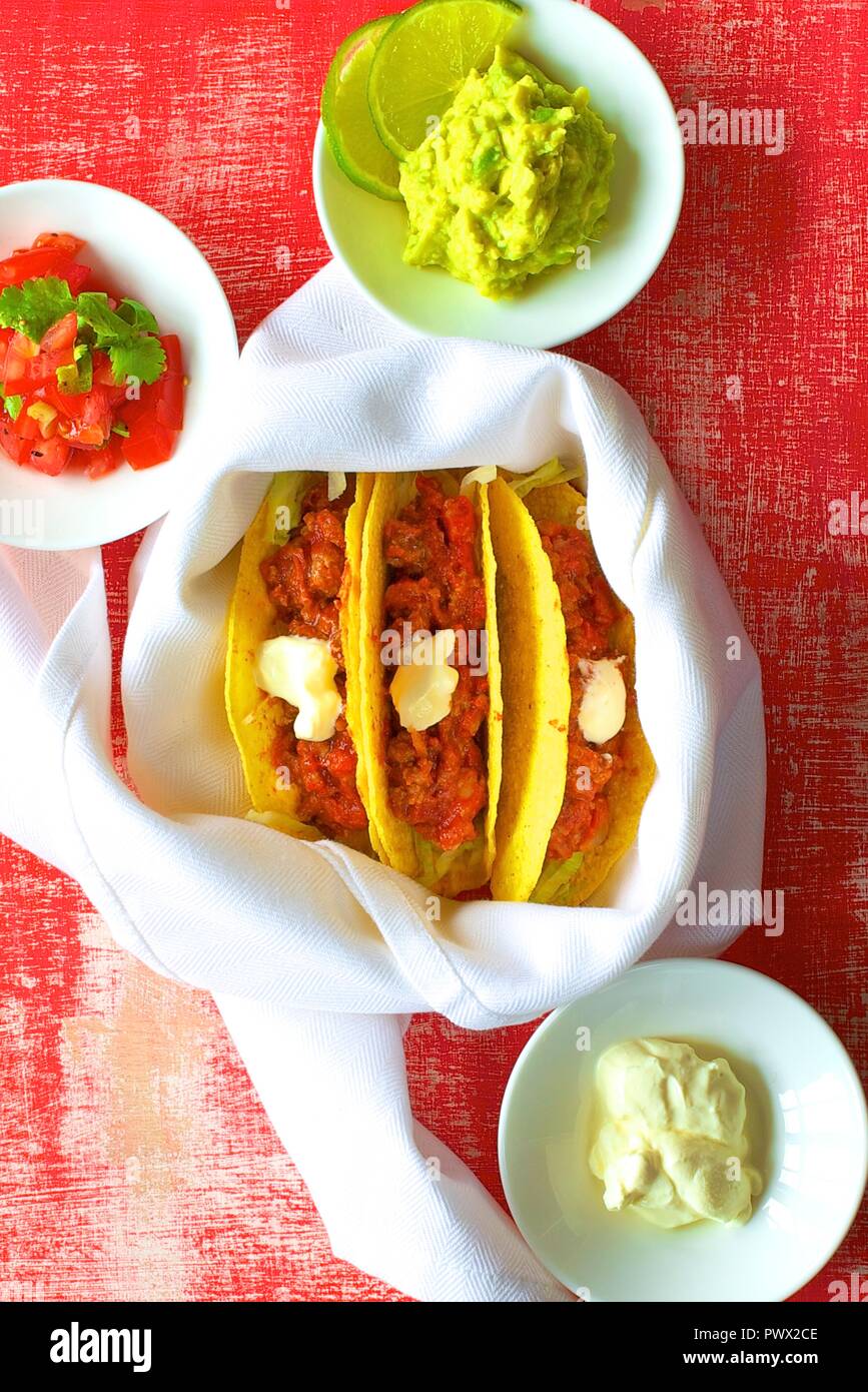 Beef Tacos with Salsa and Guacamole Stock Photo Alamy
