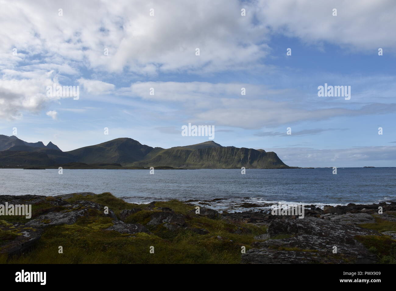 Norwegen, Flakstad, Flakstadöy, Flakstadøy, Ramberg, Lofoten, Nordland, Ryten, Aussicht, Strand, Sandstrand, Skandinavien, Justnesvika, Sandbukta Stock Photo