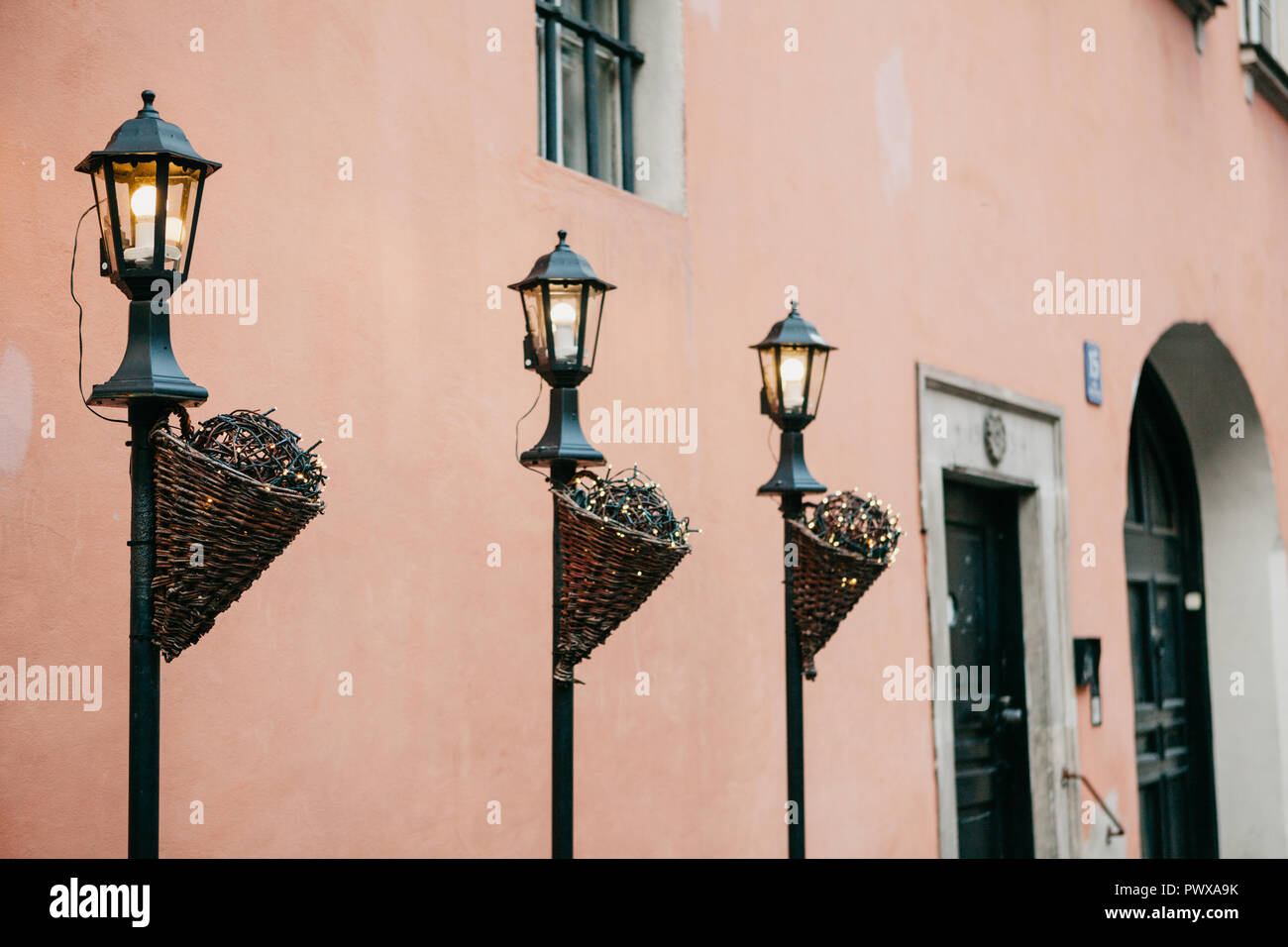 Home & Garden The 7' Dickensian Lamppost Holiday Christmas Light Up