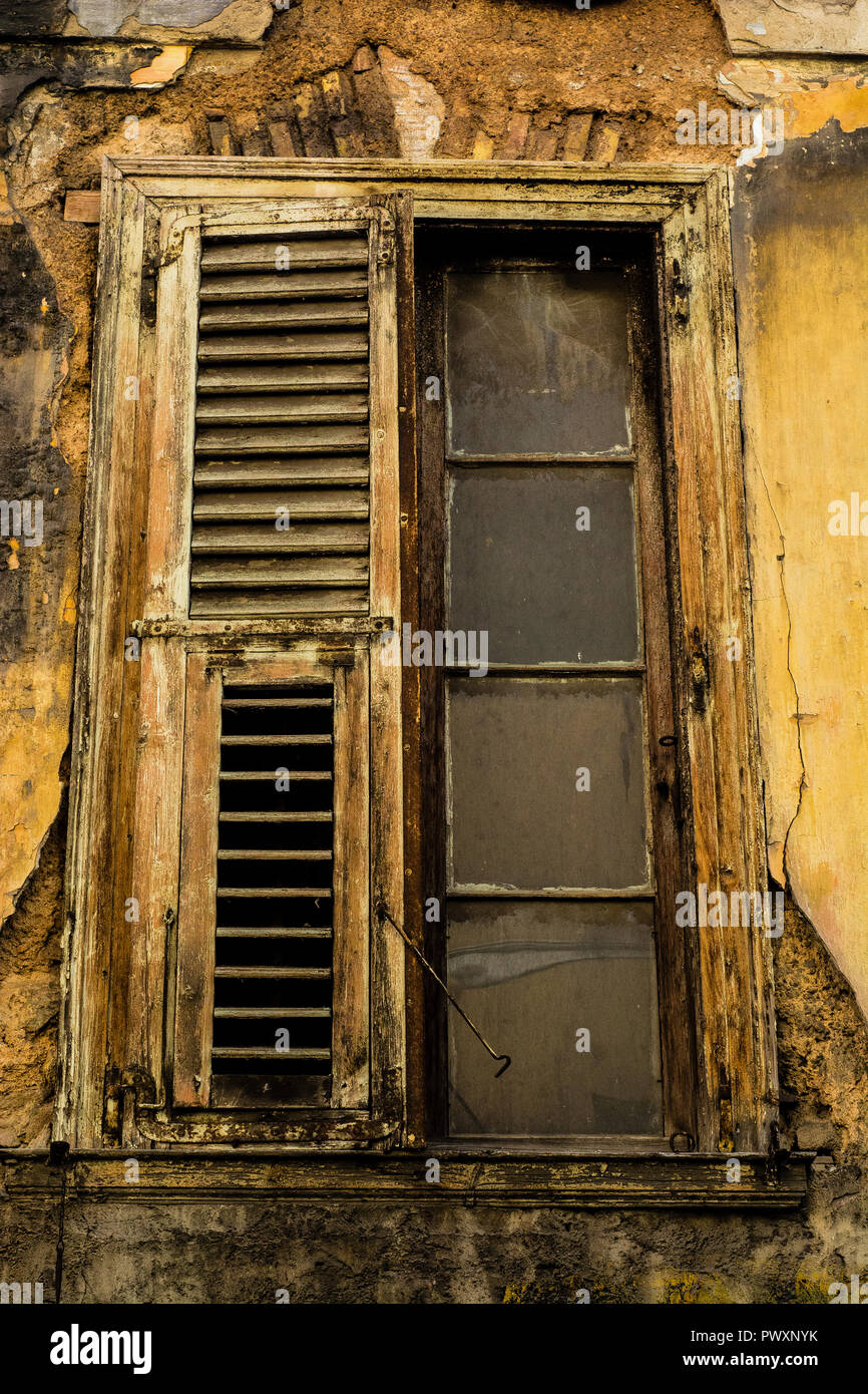 Windows in the City, Urban Exploration, Beauty of the Architectural ...