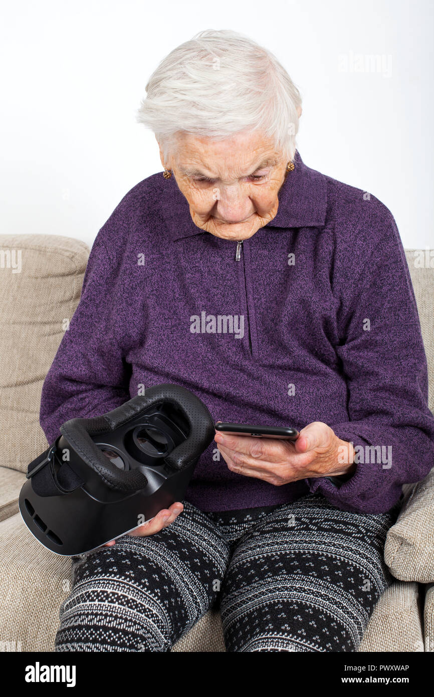 Elderly retired woman experiencing hi-res stock photography and images ...