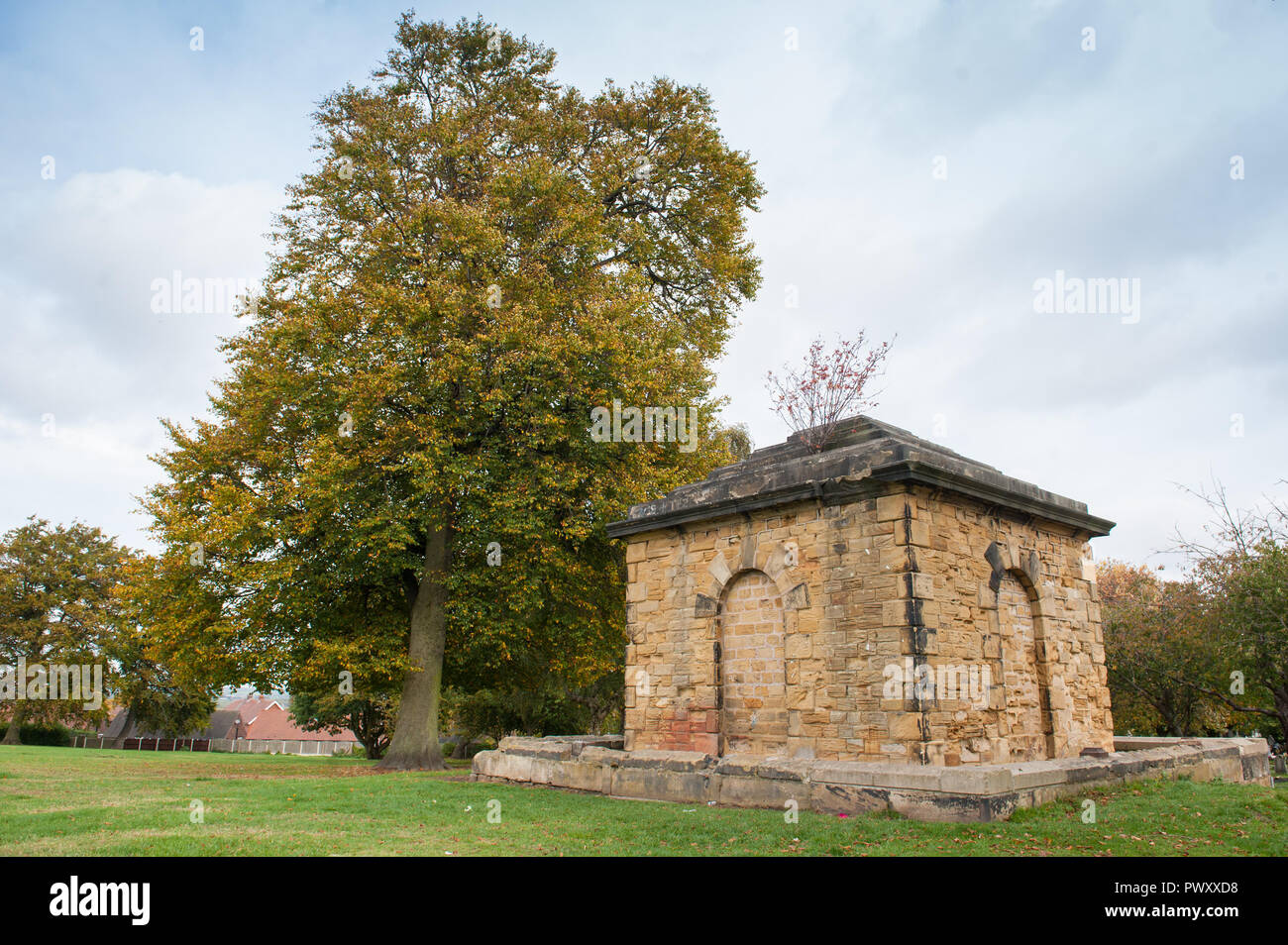 The Payne Mausoleum at Newhill Park in Wath upon Dearne, near Rotherham, South Yorkshire. Stock Photo