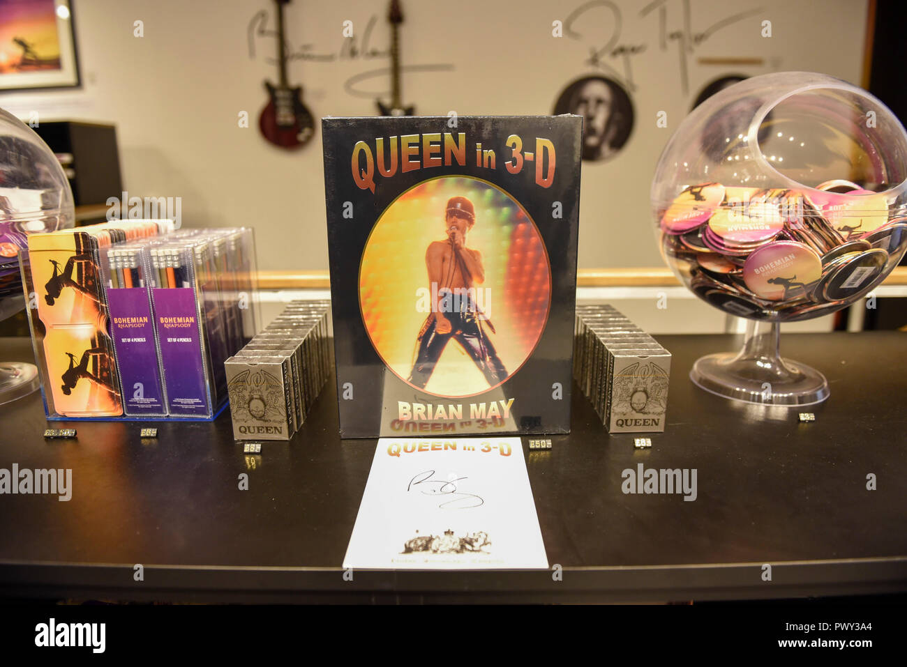 Queen rock band with memorabilia hires stock photography and images