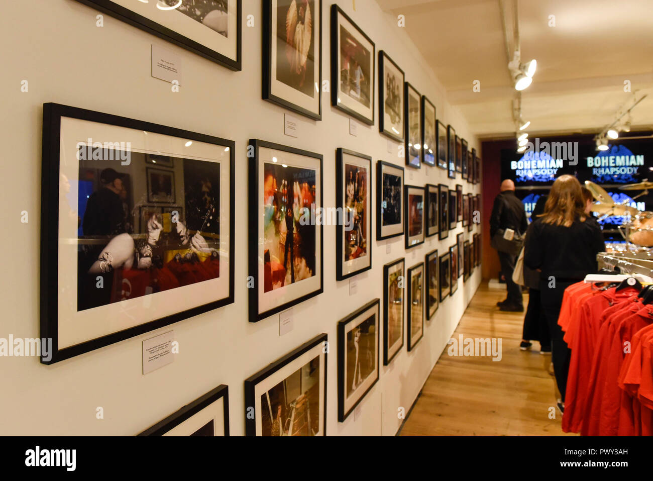 Queen rock band with memorabilia hires stock photography and images