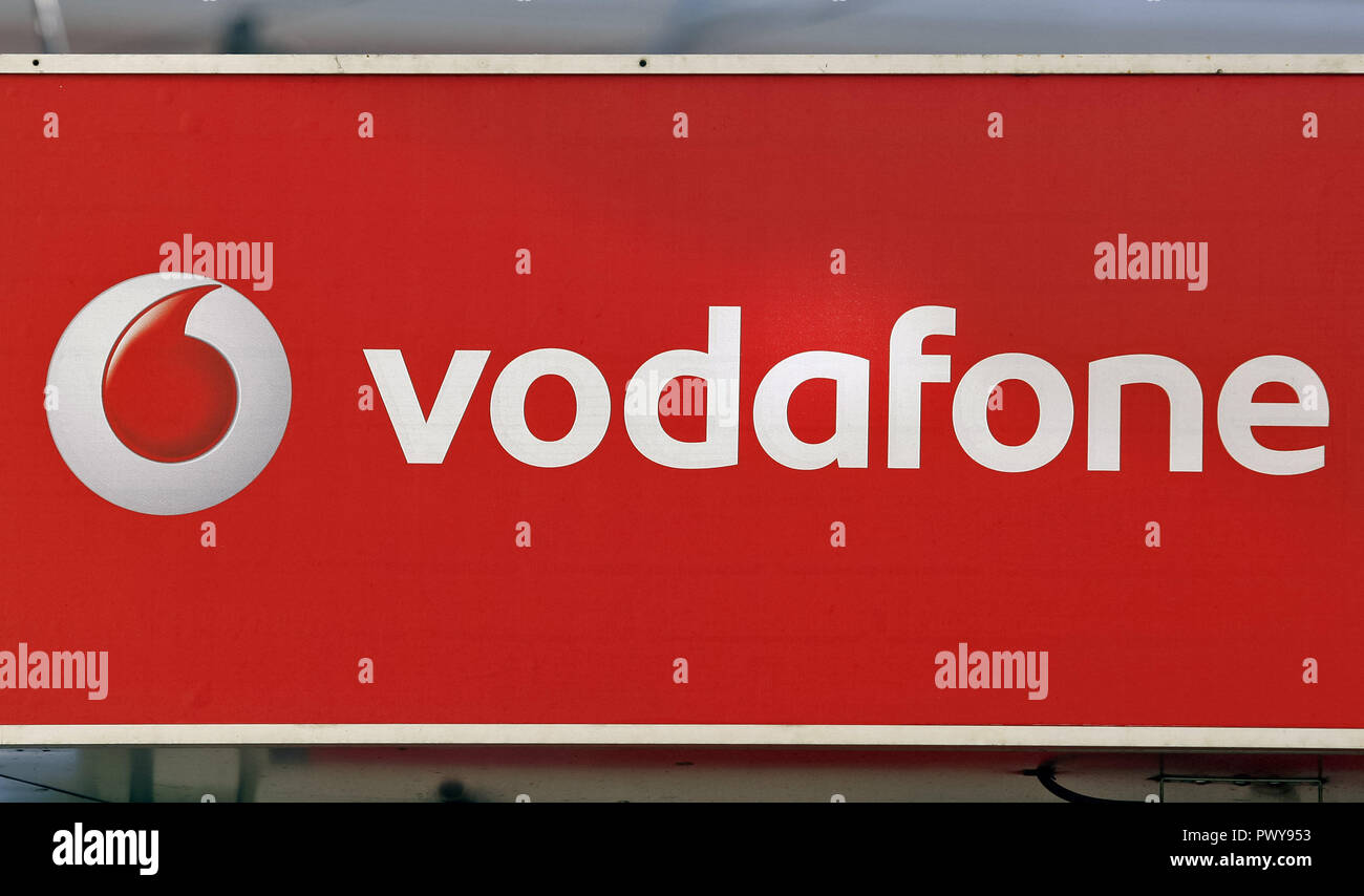 Vodafone group hi-res stock photography and images - Alamy