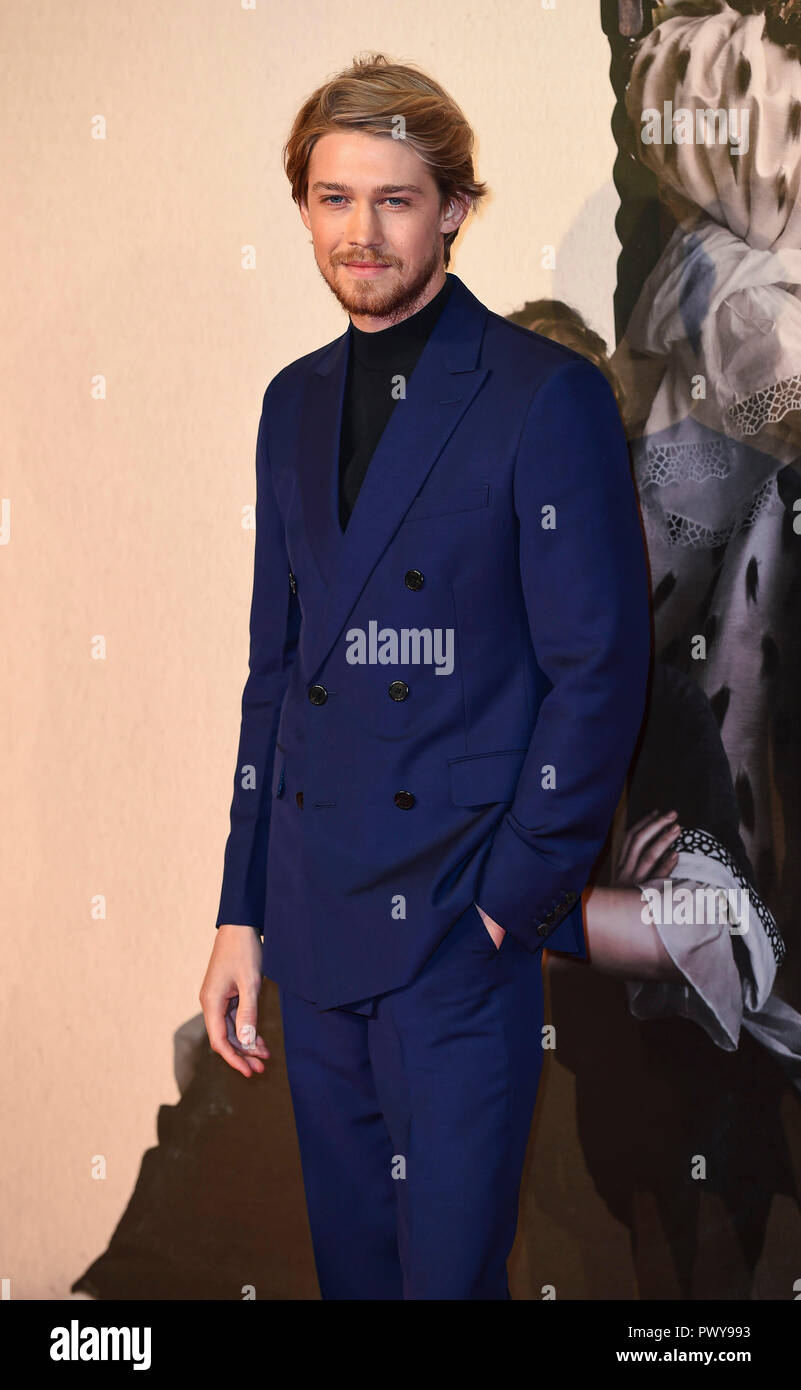 London, UK. 18th October, 2018. Joe Alwyn attends the UK Premiere of 'The Favourite' & American Express Gala at the 62nd BFI London Film Festival on October 18, 2018 in London, England. Credit: Gary Mitchell, GMP Media/Alamy Live News Stock Photo