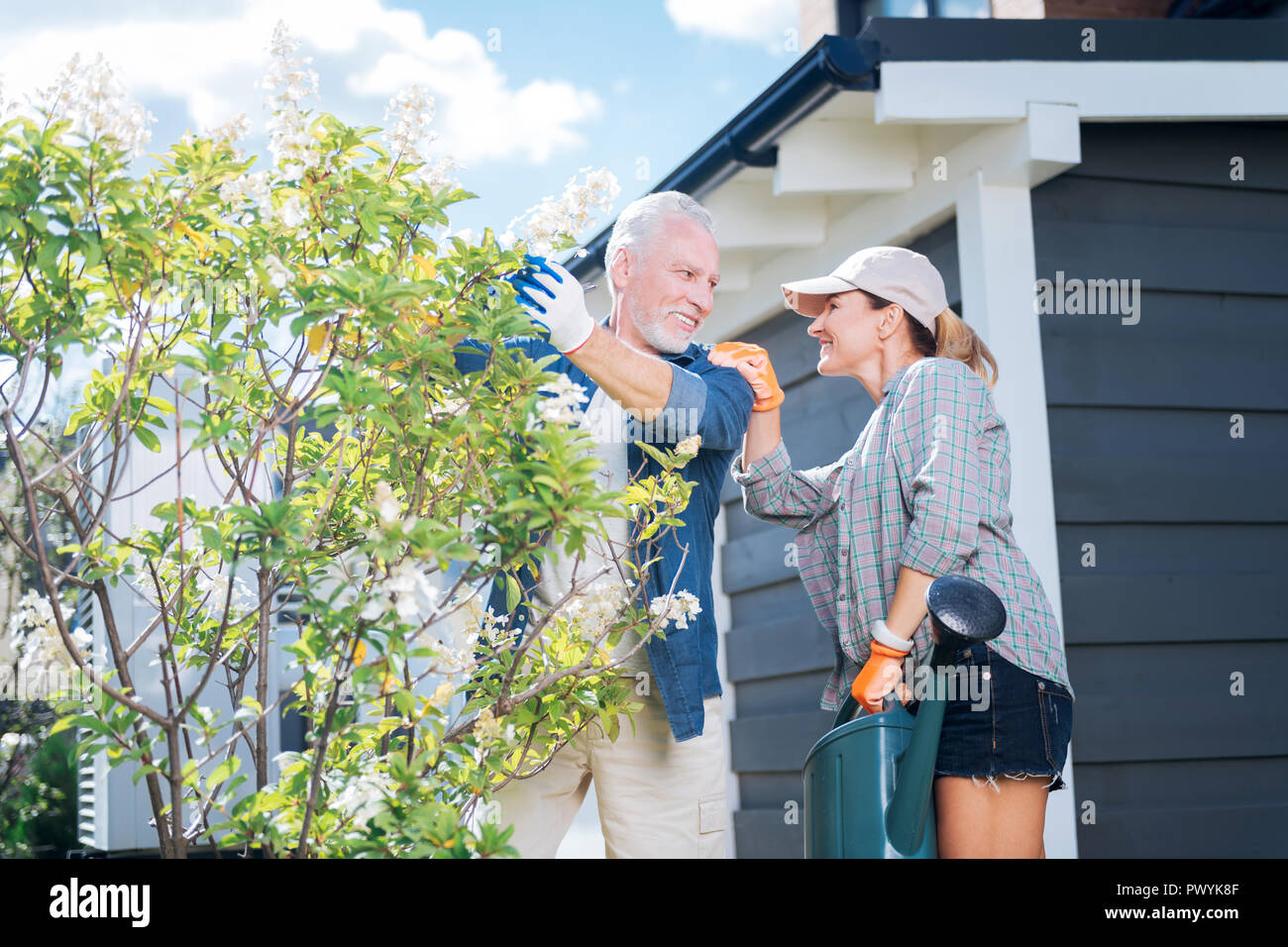 Husband wife working together hires stock photography and images Alamy