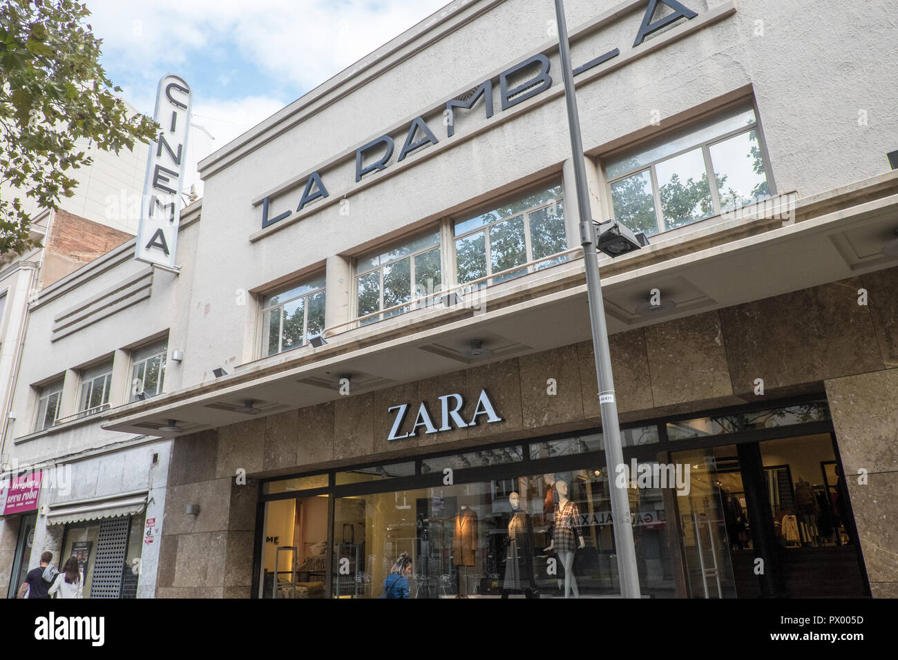 Shop in terrassa hi-res stock photography and images - Alamy