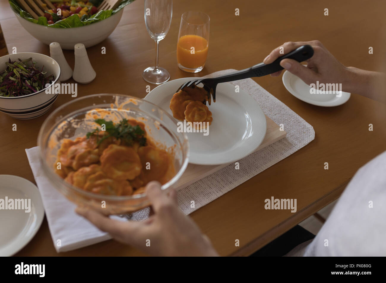 Glass serving plate hires stock photography and images Alamy