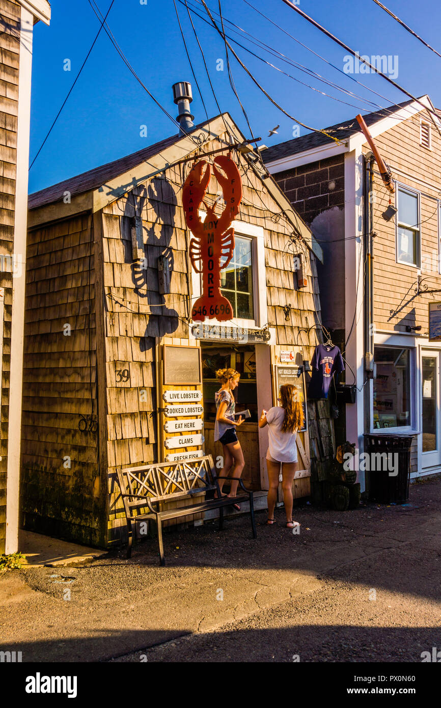 Shops Bearskin Neck Rockport, Massachusetts, USA Stock Photo Alamy