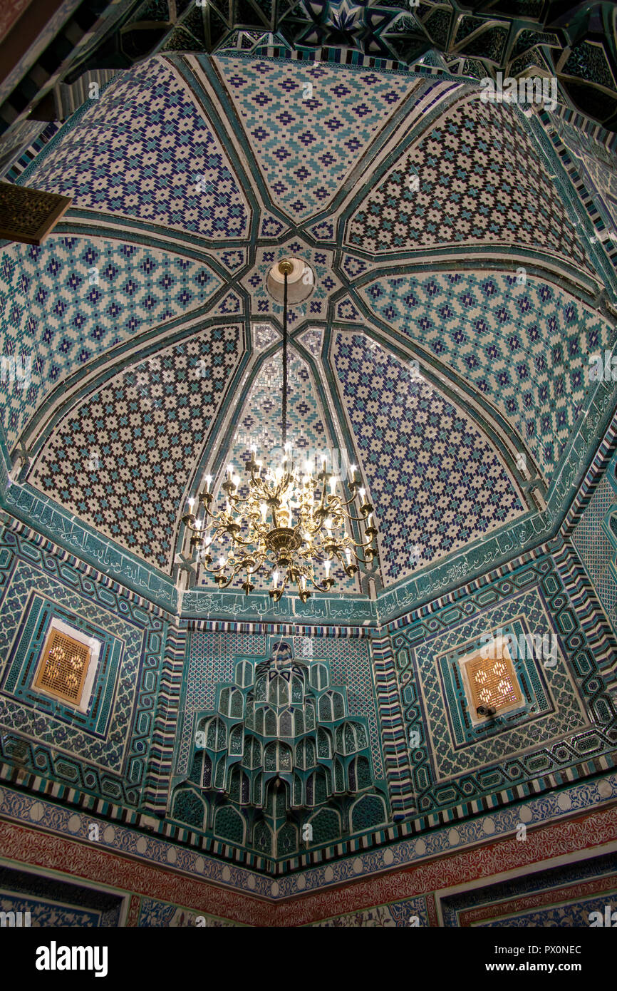 Interior of tomb of Qusam ibn Abbas, cousin of the Prophet Mohammed, at the funerary complex Shah-i-Zinda Ensemble in Samarkand, Uzbekistan. Stock Photo