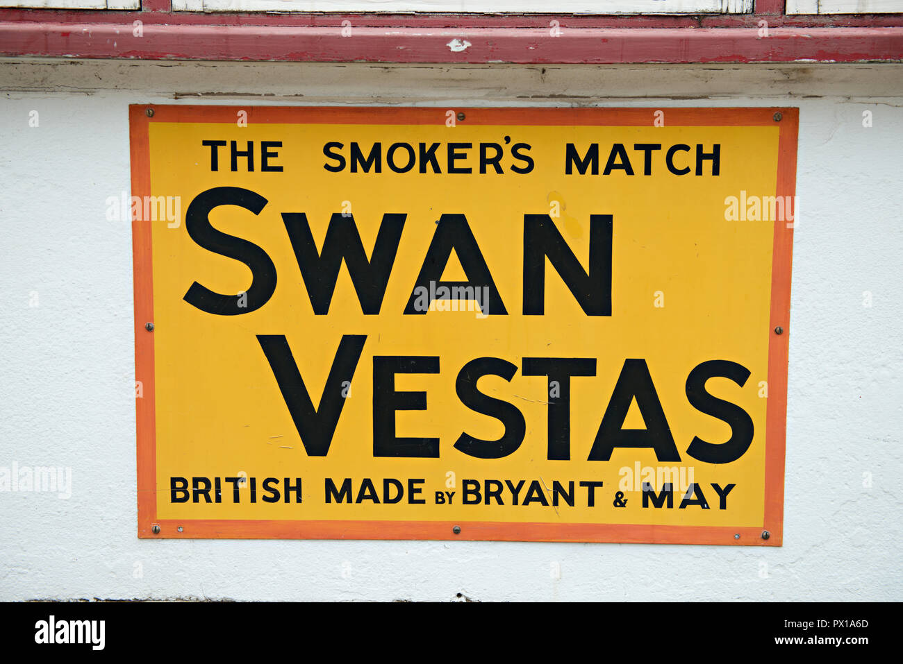 Swan vestas advertisement hi-res stock photography and images - Alamy