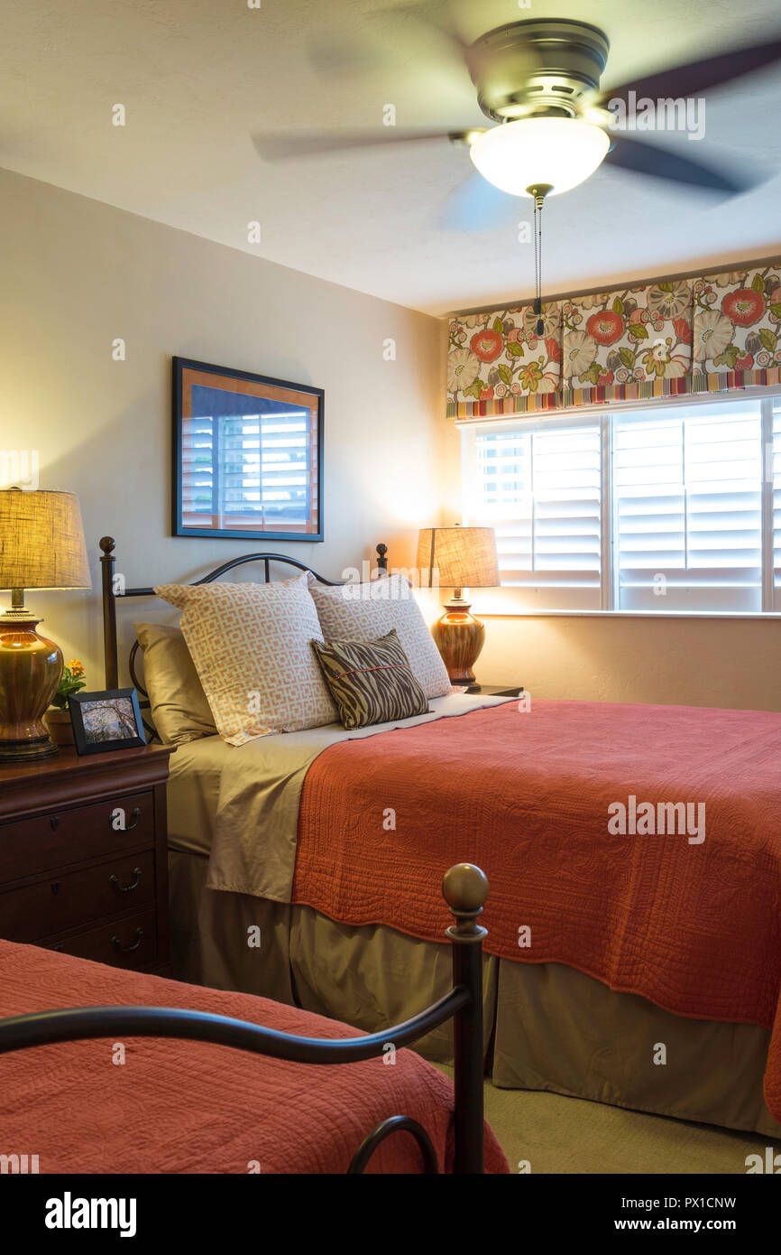 Twin bed guest room in upscale home, Florida, USA Stock Photo Alamy
