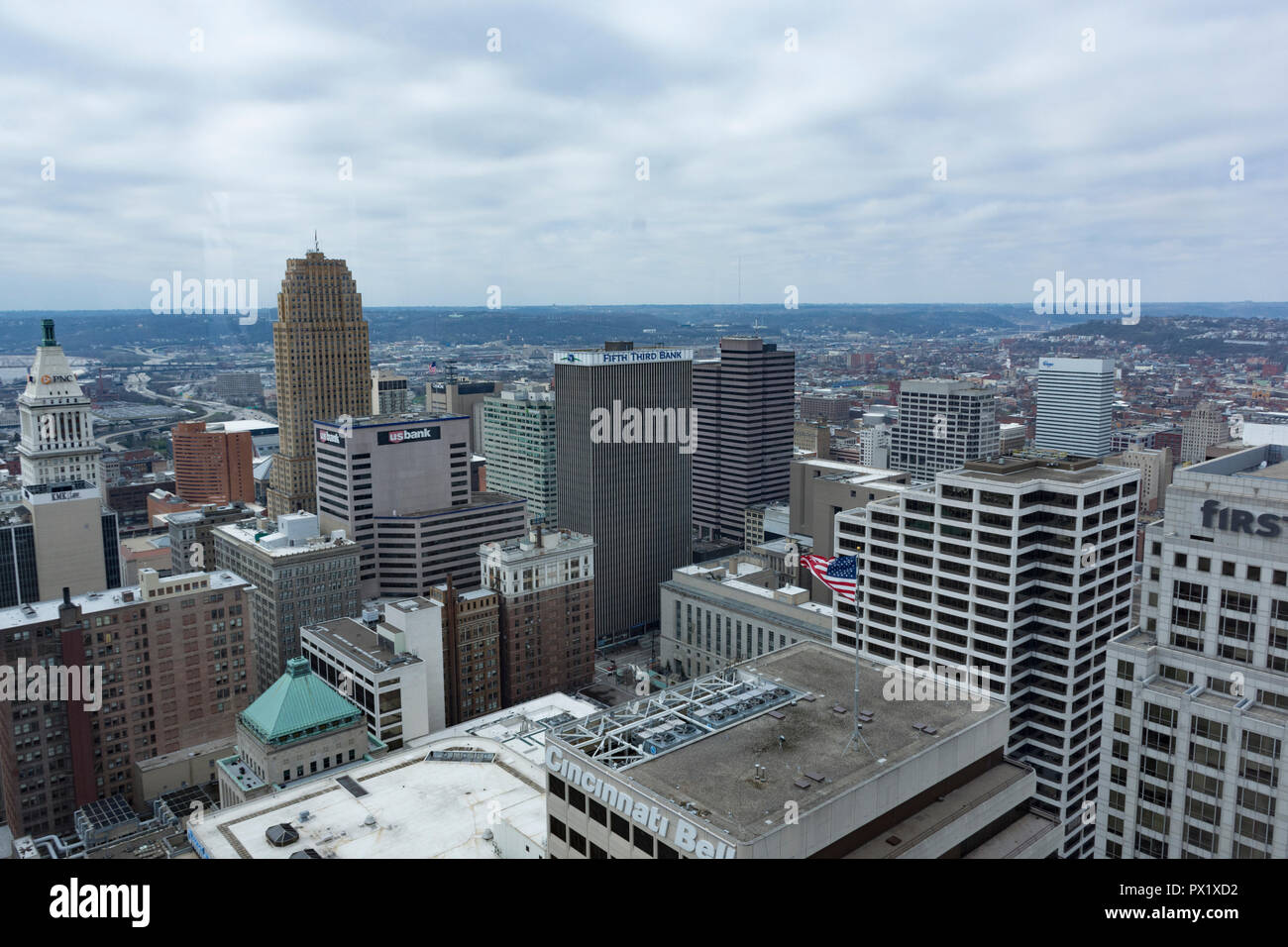 Carew tower cincinnati hi-res stock photography and images - Alamy