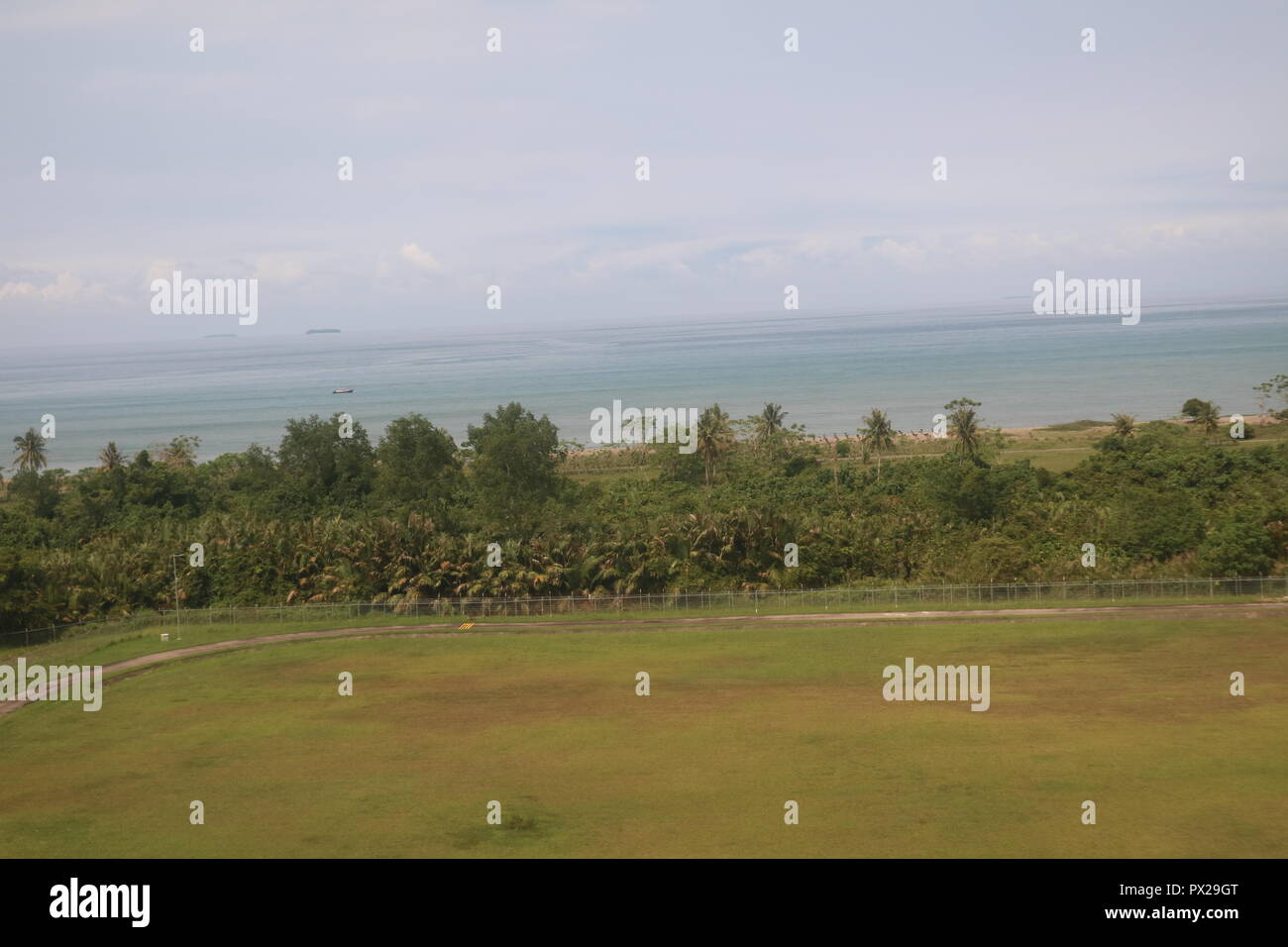 Aerial shot blue ocean sun hi-res stock photography and images - Alamy
