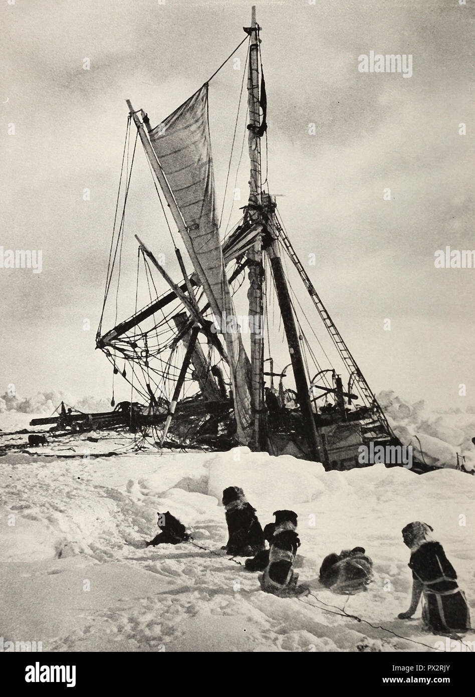 The Endurance crushed to death by Icepacks of the Wendell Sea during the Shackleton Expedition Stock Photo