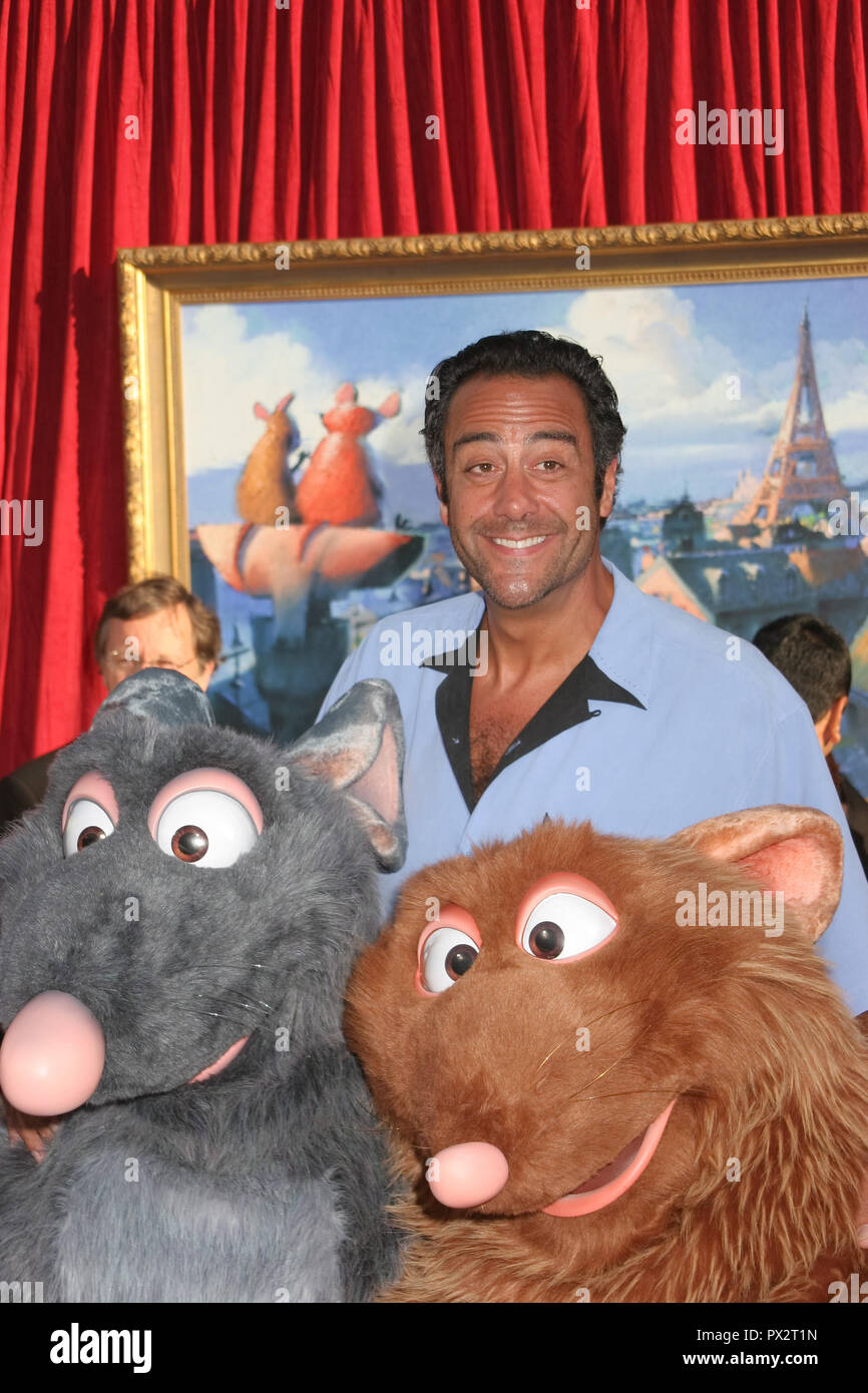 Brad Garrett 06/22/07 "Ratatouille" Premiere Kodak Theatre, Hollywood