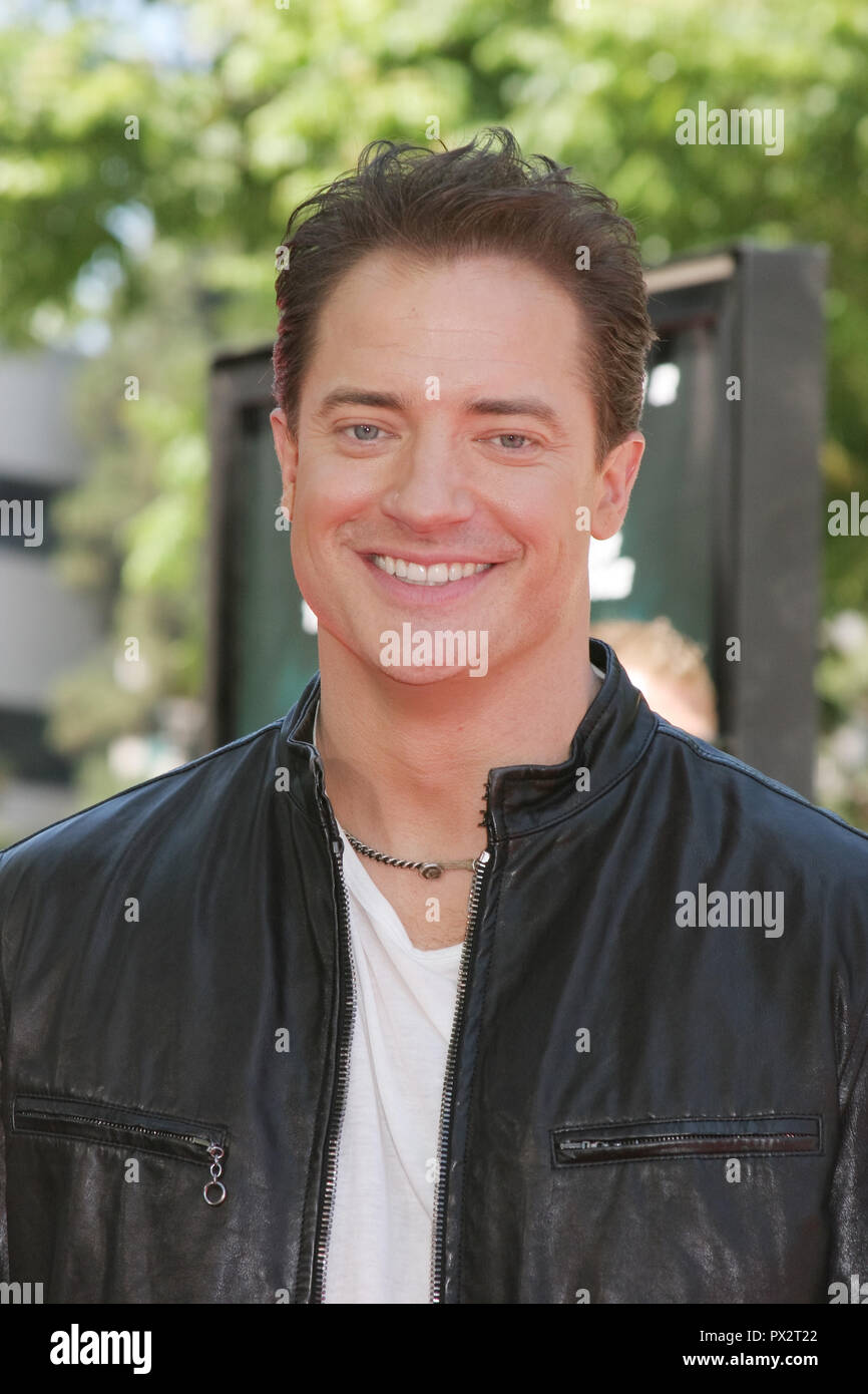Brendan fraser red carpet hi-res stock photography and images - Alamy