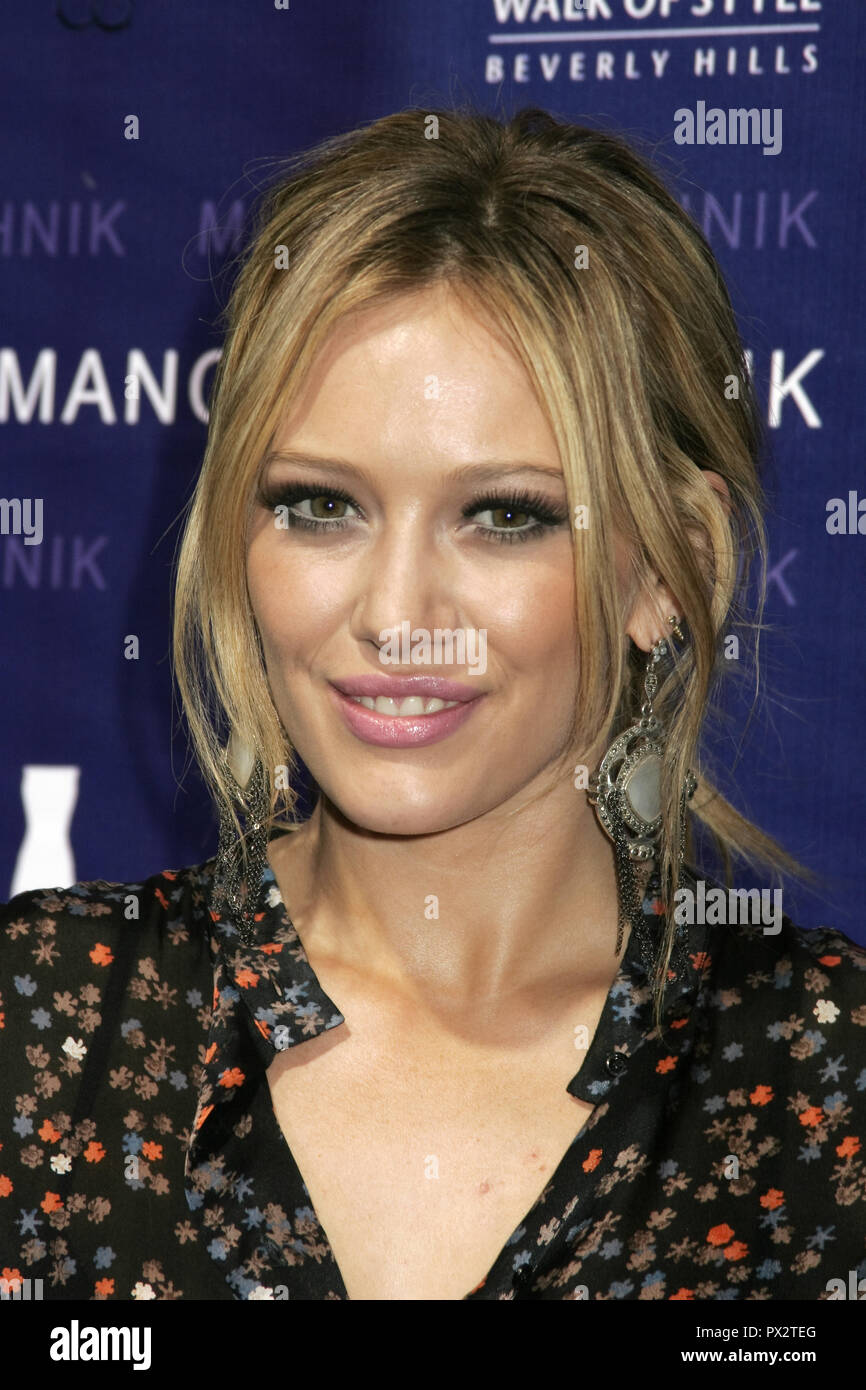 Hilary Duff  09/25/08 'Manolo Blahnik to receive Rodeo Drive Walk of   Style Award'  @ Two Rodeo, Beverly Hills Photo by Ima Kuroda/HNW / PictureLux  September 25, 2008   File Reference # 33686 459HNWPLX Stock Photo