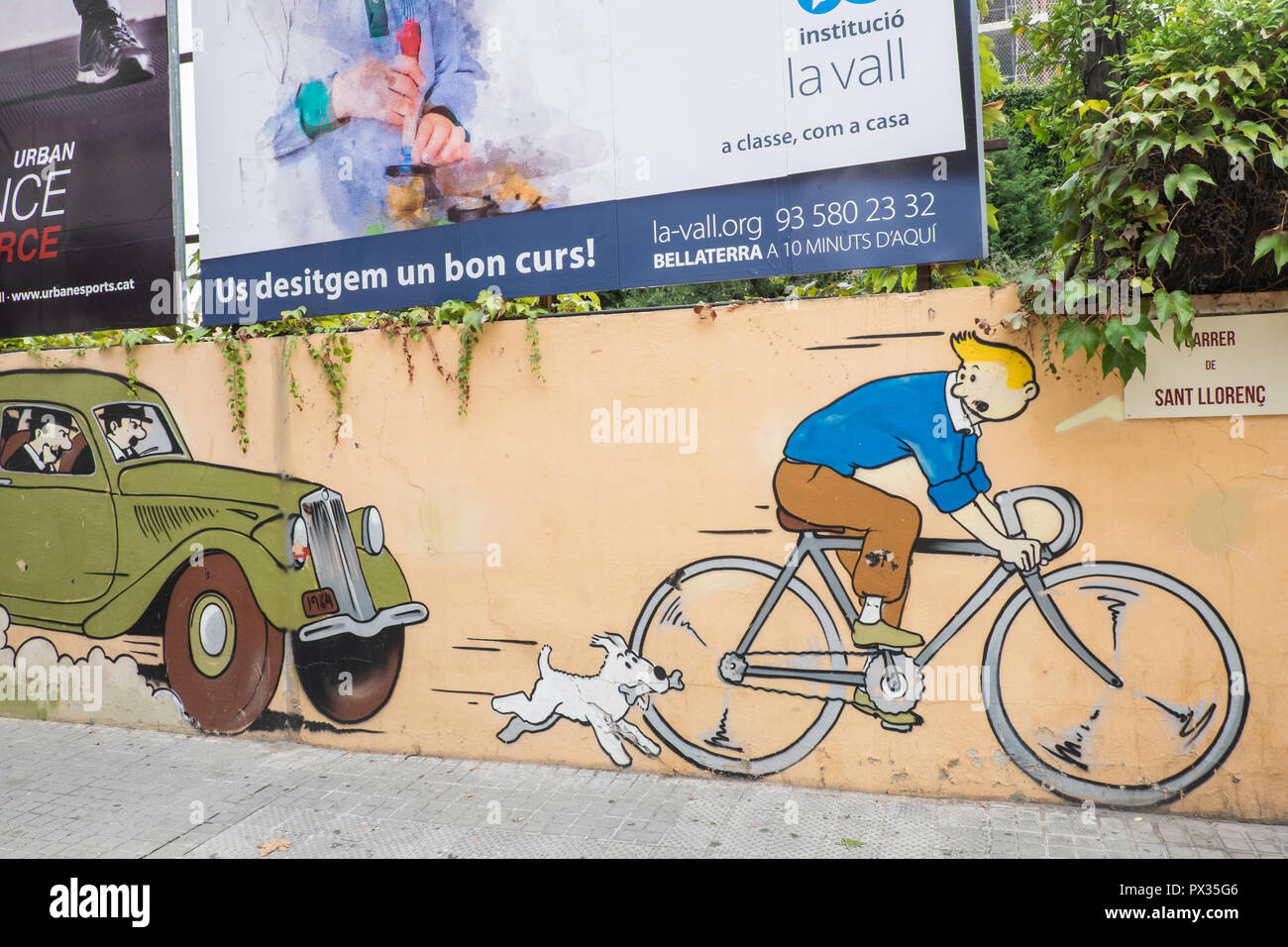 Tintin,cartoon,Thompson Twins,graffiti,painting,on,wall,in,centre,of