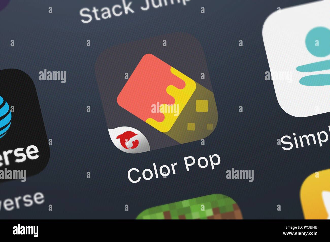London, United Kingdom - October 19, 2018: Screenshot of ZPLAY's mobile app Color Pop Slide Puzzle. Stock Photo