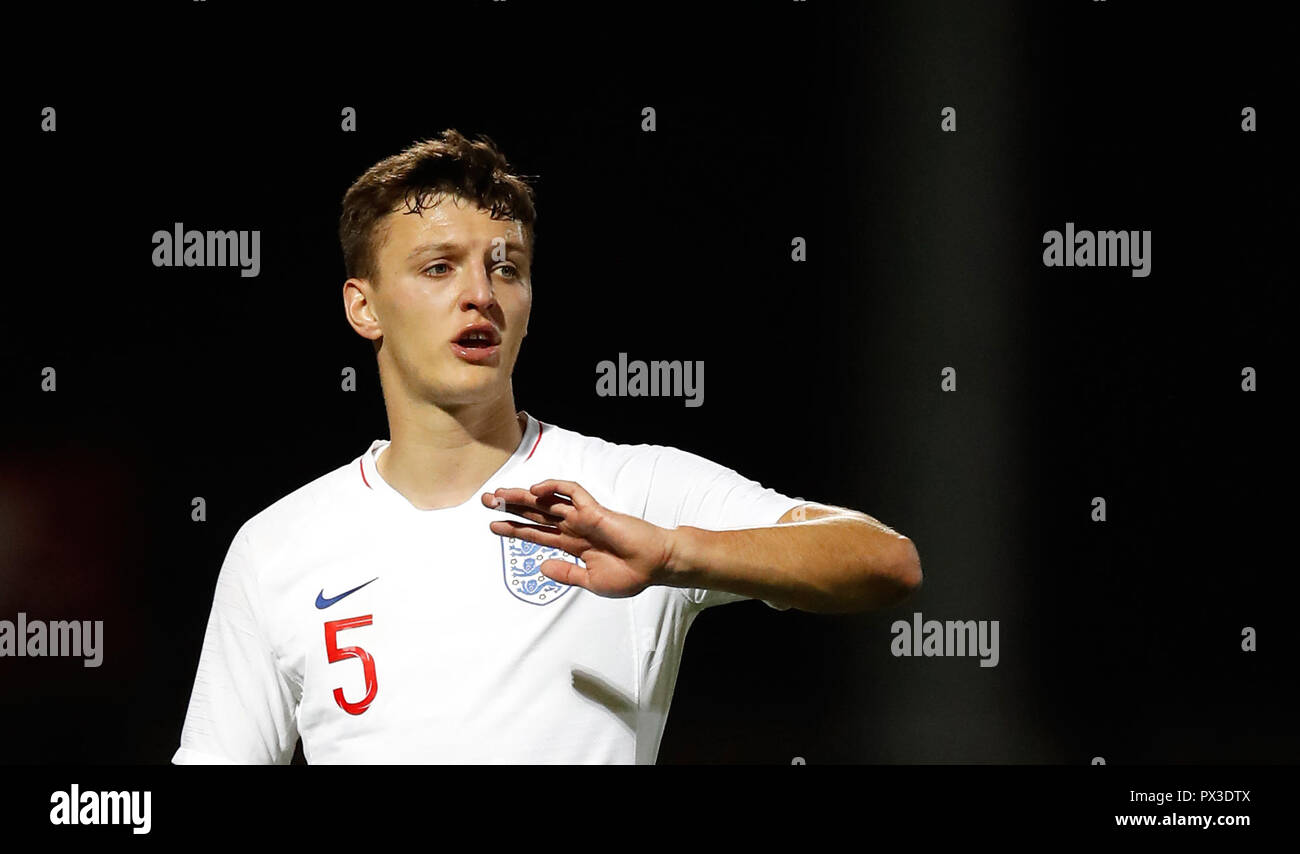 England U21's Dael Fry Stock Photo - Alamy