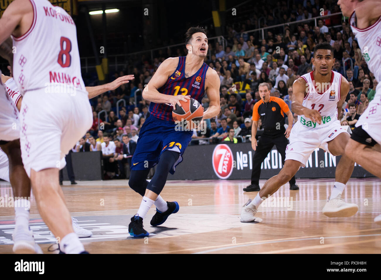 Barcelona, Spain. 18th October2018, Palau Blaugrana, Barcelona, Spain;  TURKISH AIRLINES EuroLeague basketball; FC Barcelona Lassa versus