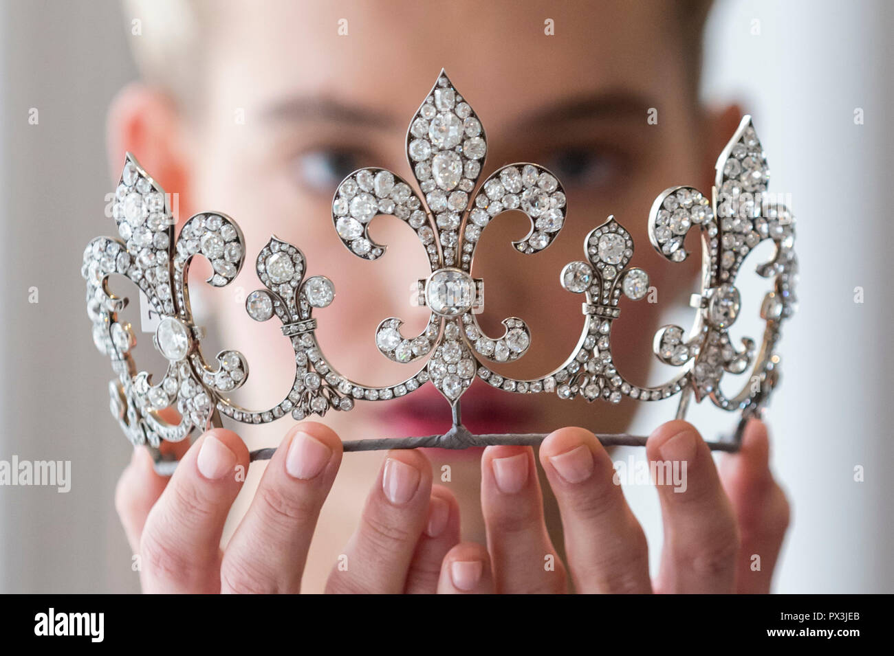 Royal Jewels High Resolution Stock Photography And Images Alamy