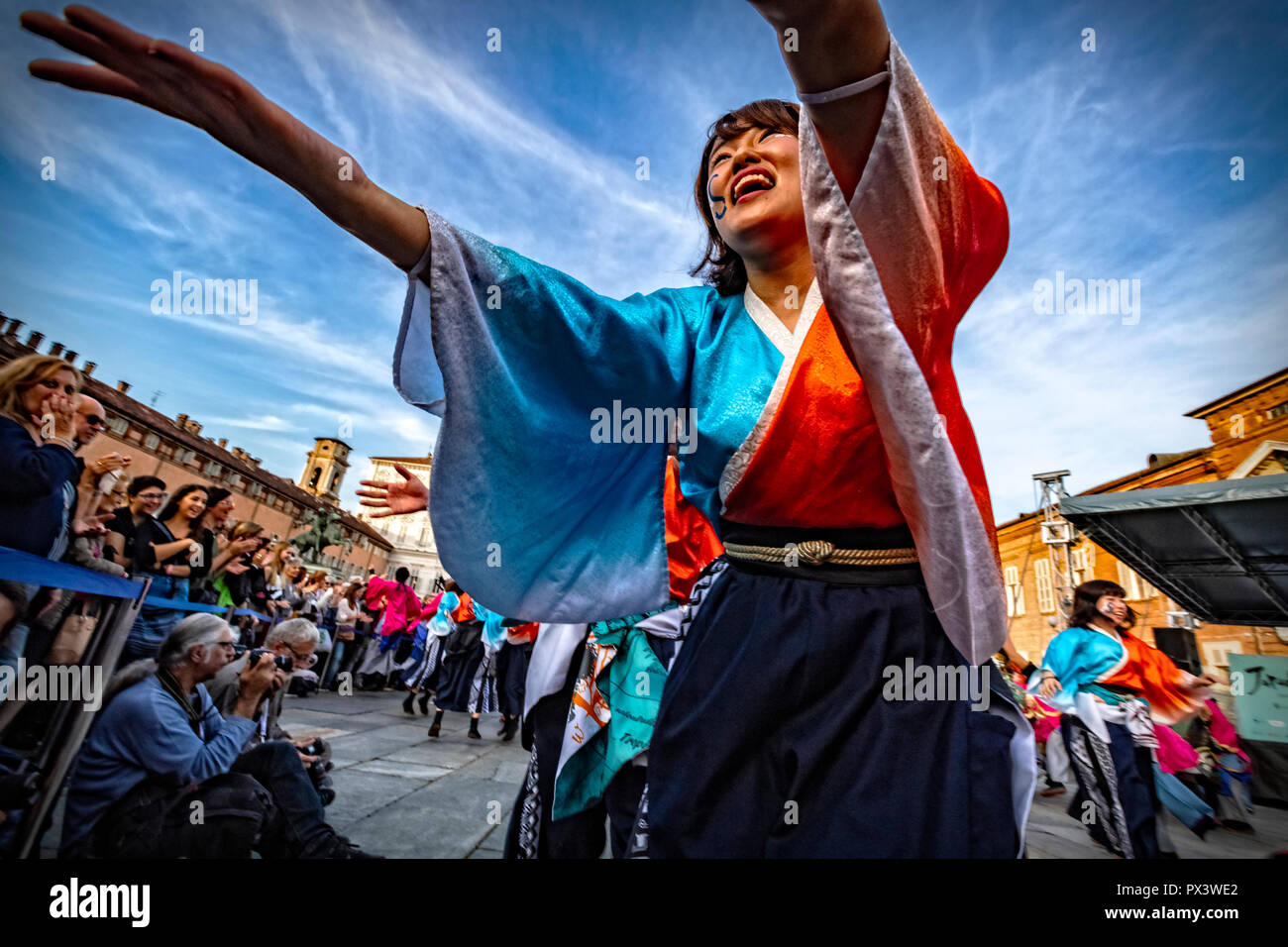 Italy Piedmont Turin Japan week - Inauguration in Piazza Castello with artistic performances of dances, drums, calligraphy and Samurai. Credit: Realy Easy Star/Alamy Live News Stock Photo