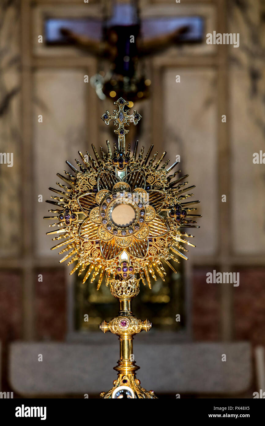 St Sacrement High Resolution Stock Photography And Images Alamy St Sacrement High Resolution Stock Photography And Images Alamy