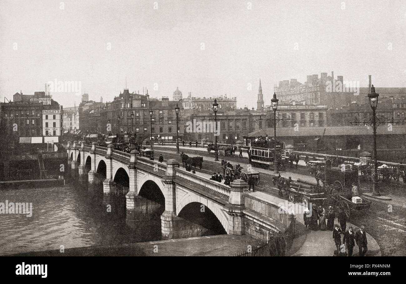 The Broomielaw Bridge over the River Clyde, Glasgow, Scotland in the late 19th century.  From The Business Encyclopedia and Legal Adviser, published 1920. Stock Photo