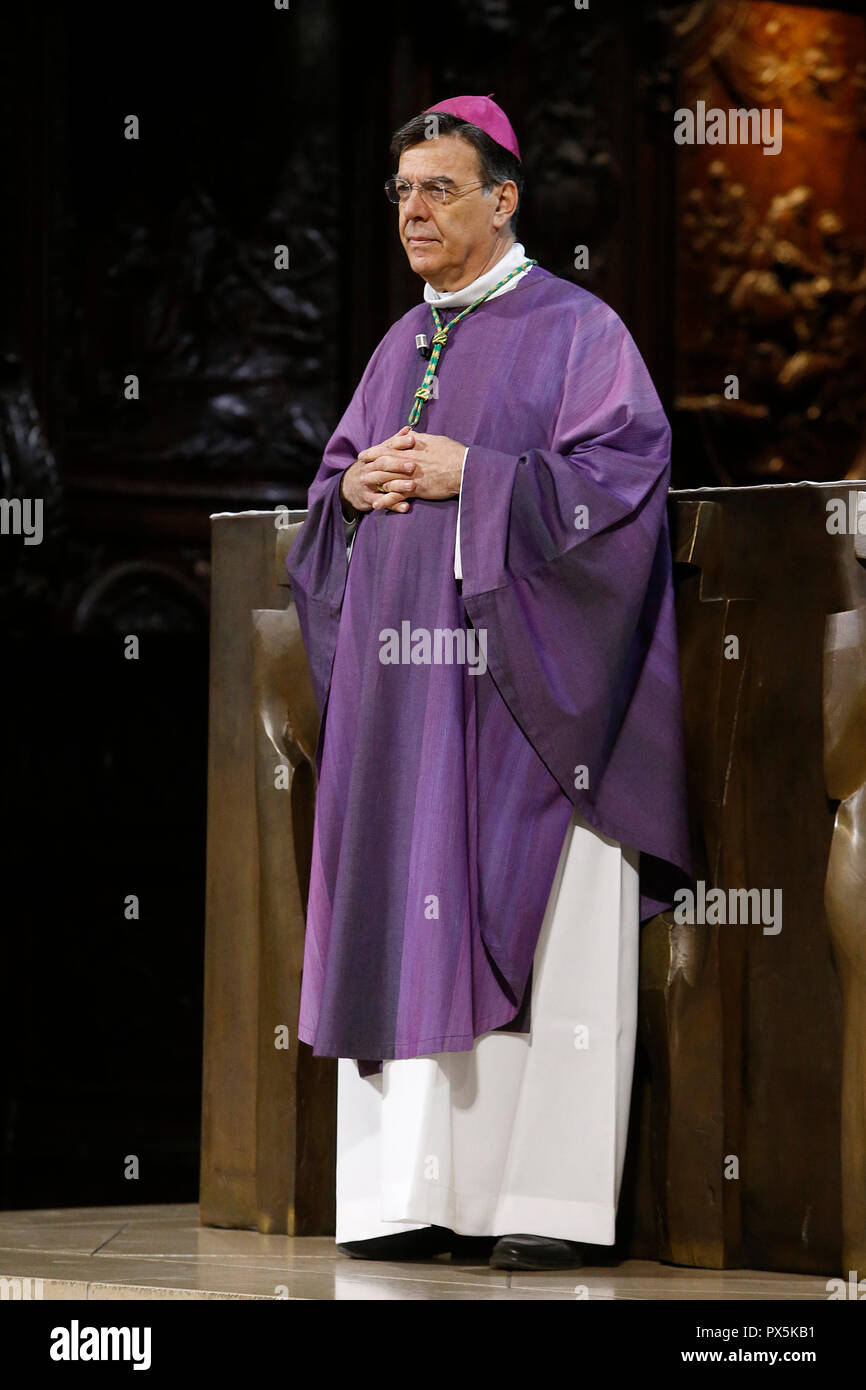 Ash wednesday celebration at Notre Dame cathedral, Paris, France. Archbishop Michel Aupetit. Stock Photo