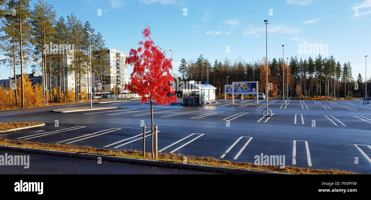 Empty car park vast hi-res stock photography and images - Alamy