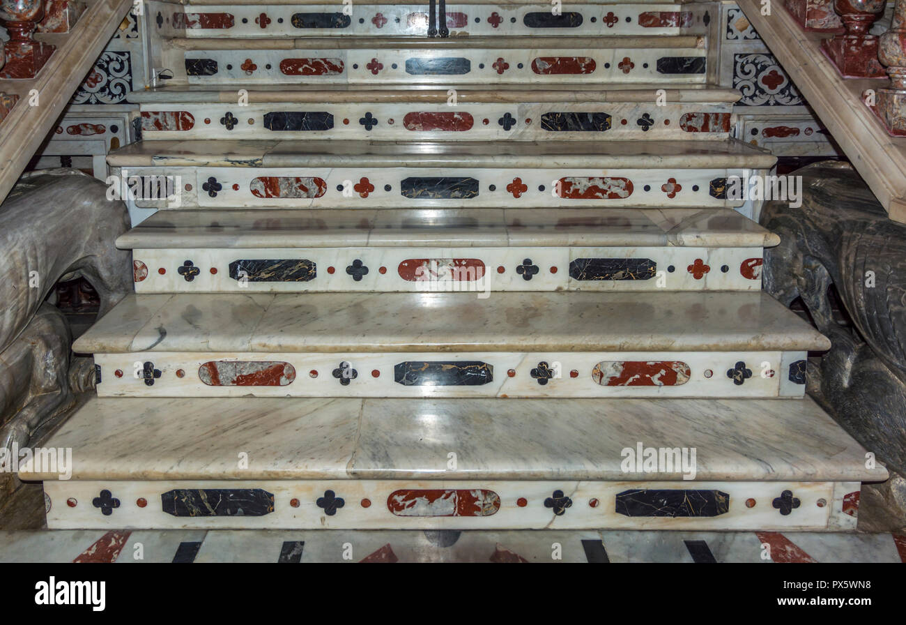 Polychrome flooring hi-res stock photography and images - Alamy