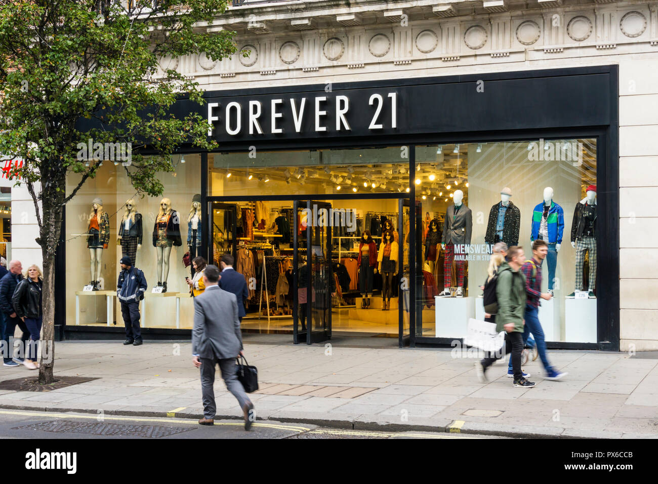 FOREVER 21, is a Californian fast fashion retailer. Shown is shop in Oxford Street, London. Stock Photo