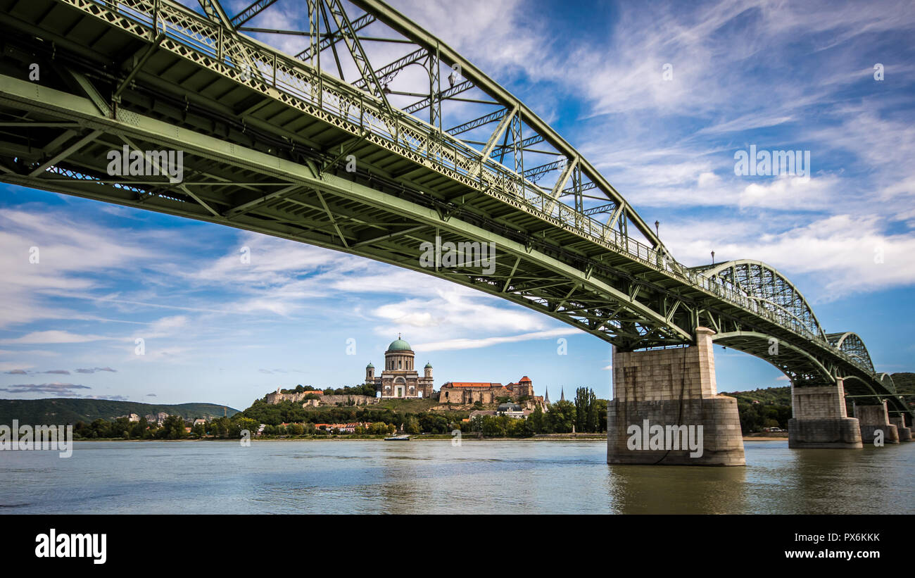 The Maria Valeria bridge joins Esztergom in Hungary and Šturovo in Slovakia, across the River Danube. The bridge is some 500 metres in length. Stock Photo