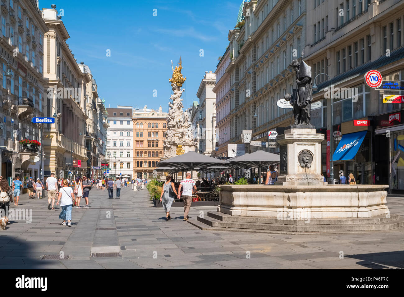Street scene and the Pestsaule in Graben, a shopping street in central Vienna, Austria, Europe Stock Photo