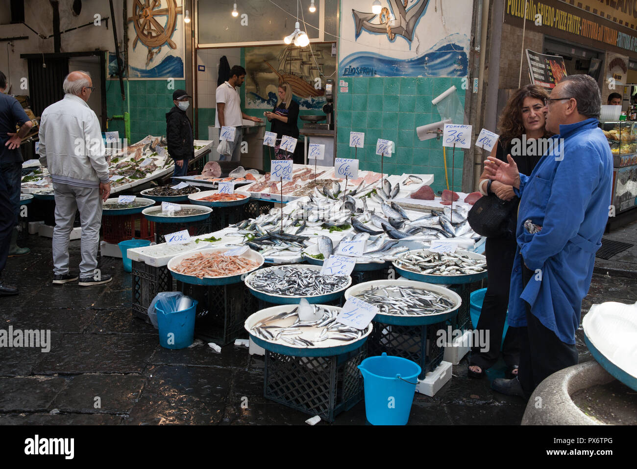 Fish market in Naples, Sicily Stock Photo Alamy