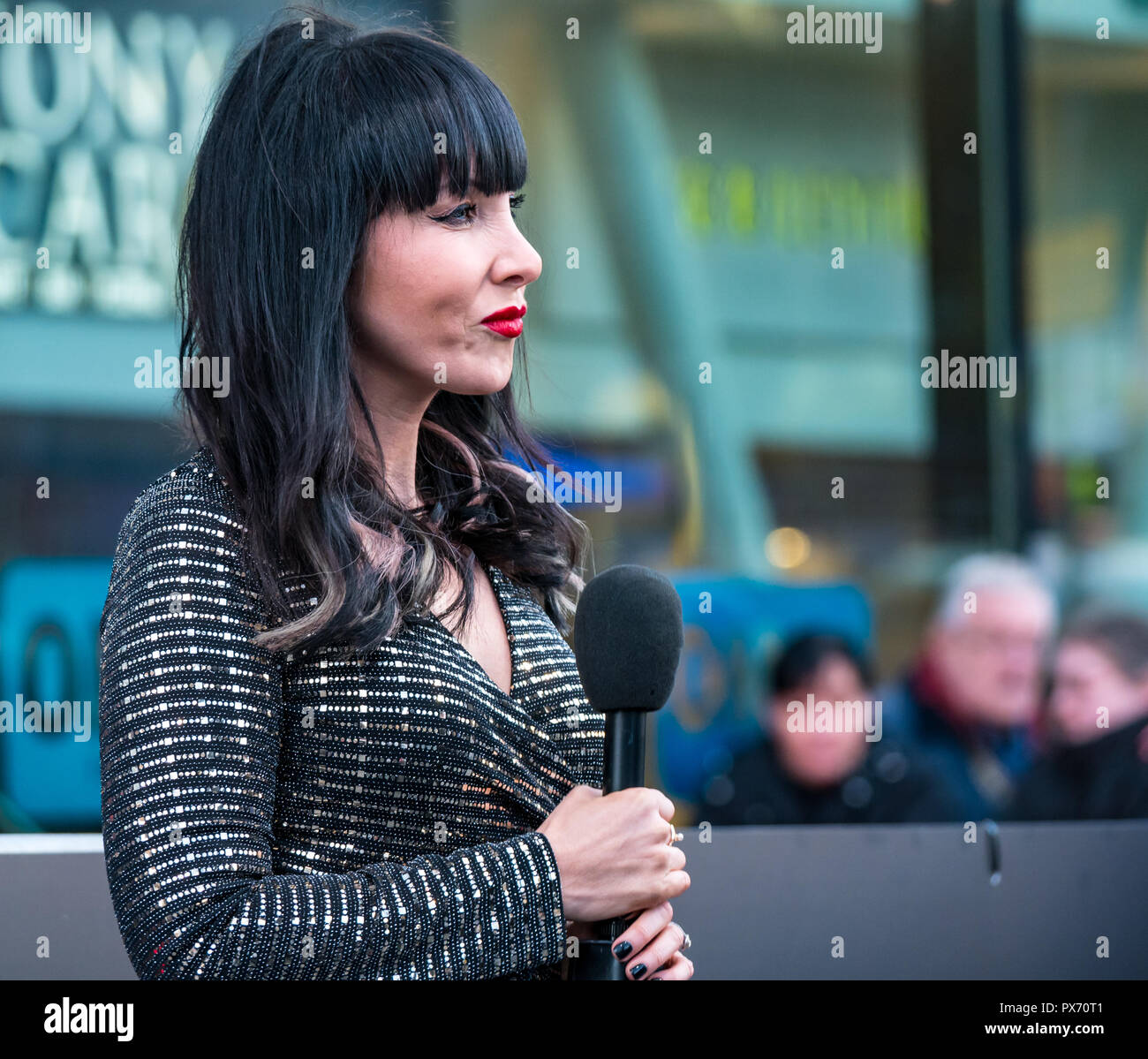 Laura Boyd, STV entertainment presenter at Scottish premiere of Netflix Outlaw King, Vue Omni, Edinburgh, Scotland, UK Stock Photo